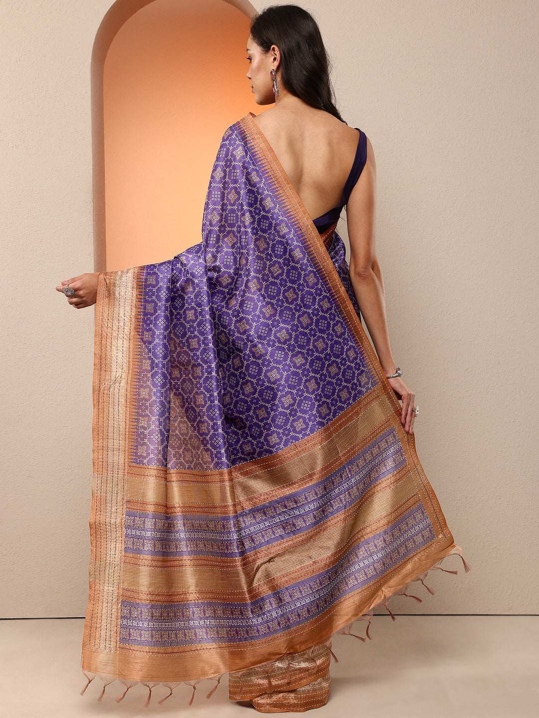  Purple Printed Silk Blend Saree With Unstitched Blouse Piece 