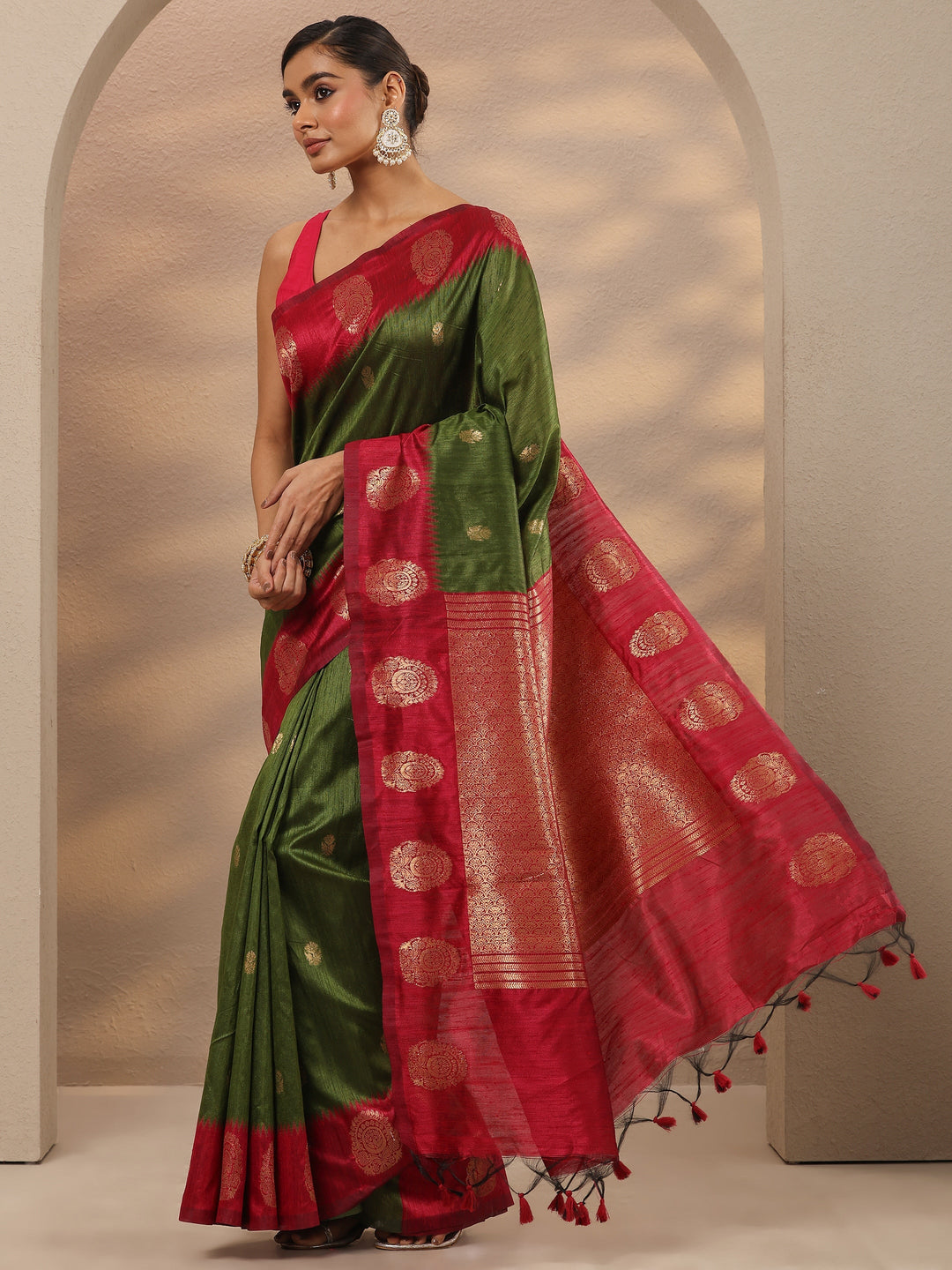  Green Woven Design Silk Blend Saree With Unstitched Blouse Piece 