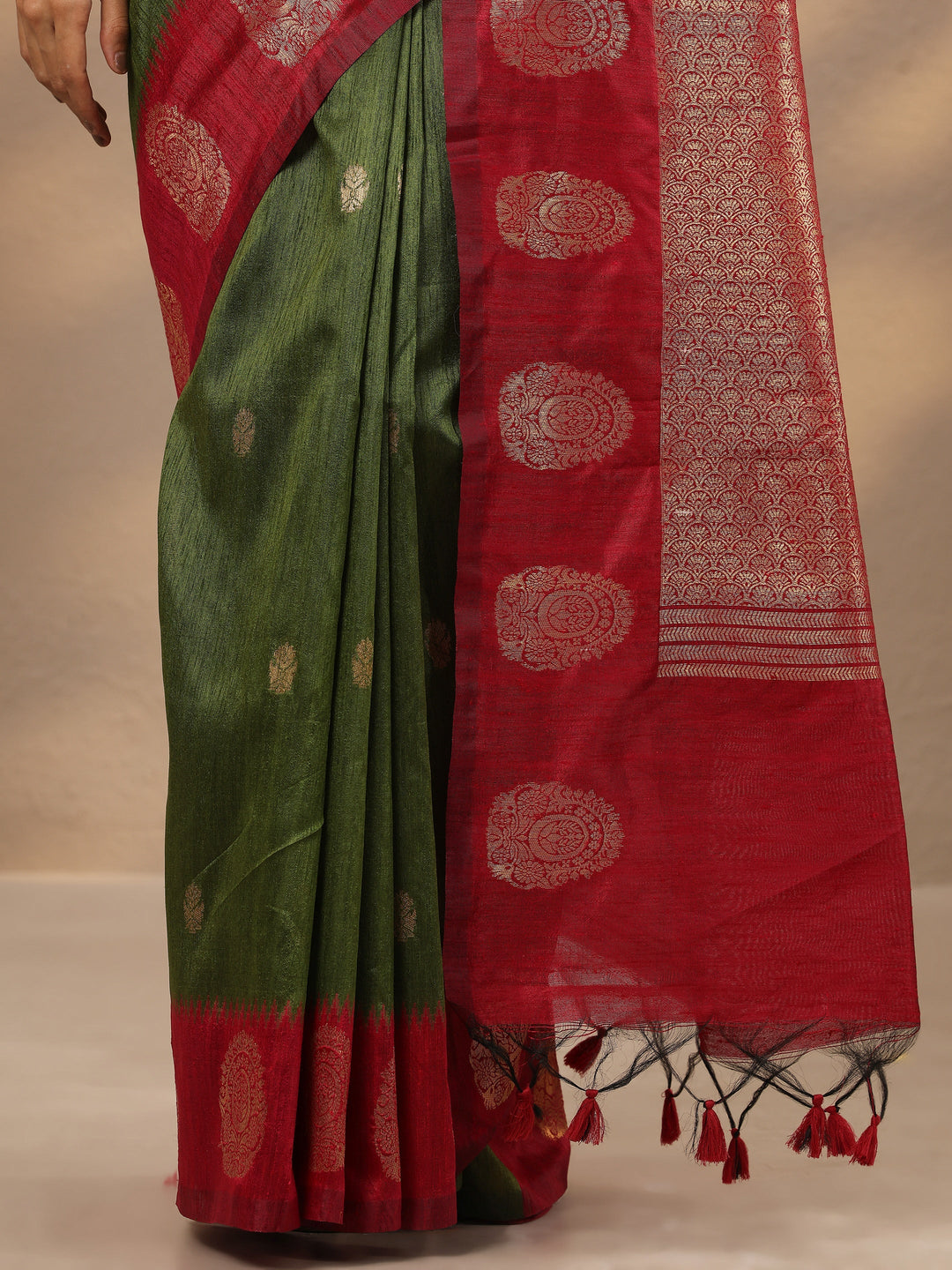  Green Woven Design Silk Blend Saree With Unstitched Blouse Piece 
