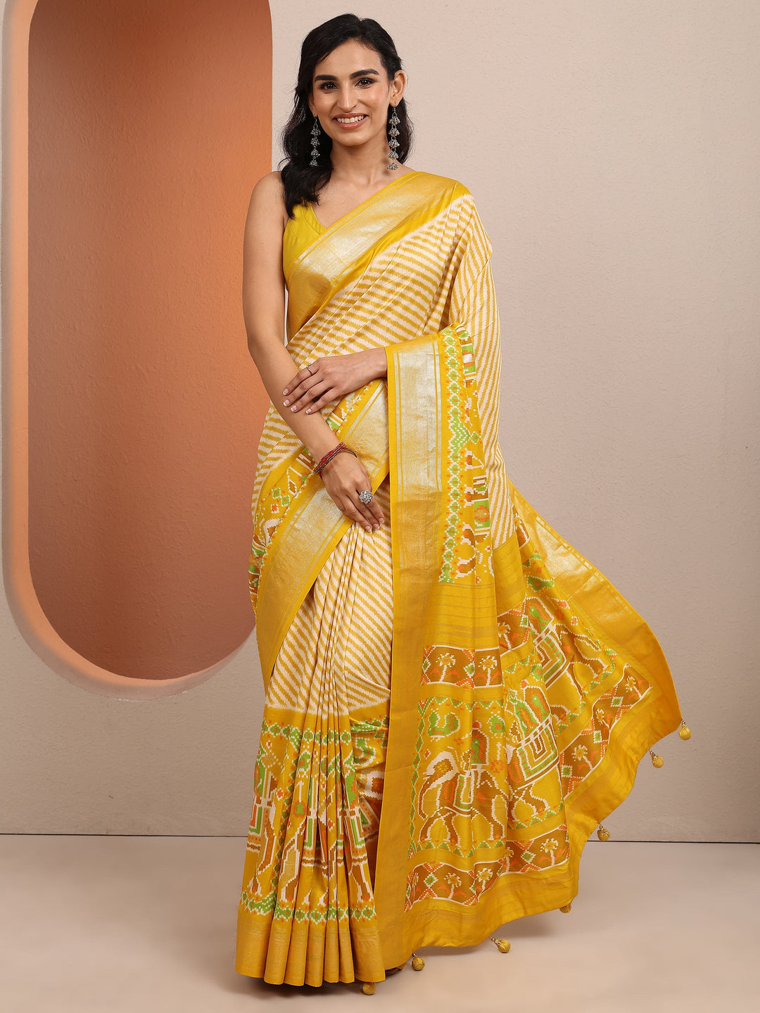  Yellow Leheriya Printed Silk Blend Saree With Unstitched Blouse Piece 