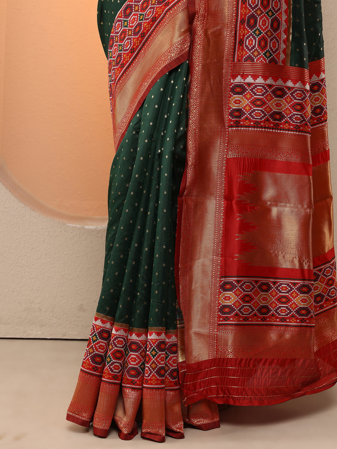  Green Woven Design Silk Blend Saree With Unstitched Blouse Piece 