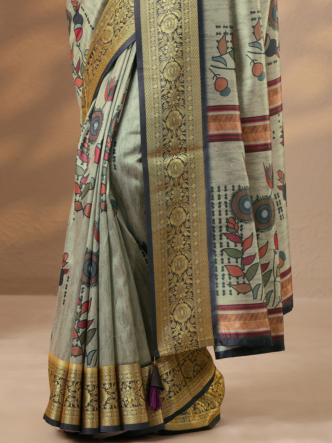  Green Printed Silk Blend Saree With Unstitched Blouse Piece 