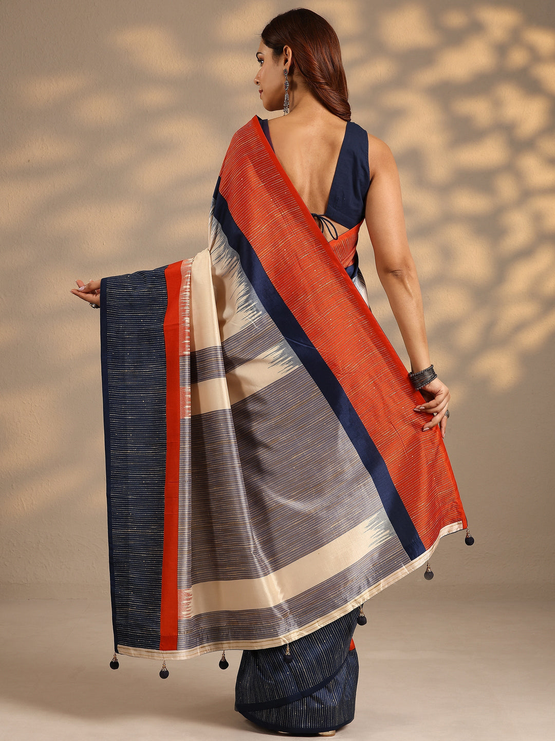  Beige Solid Silk Blend Saree With Unstitched Blouse Piece 