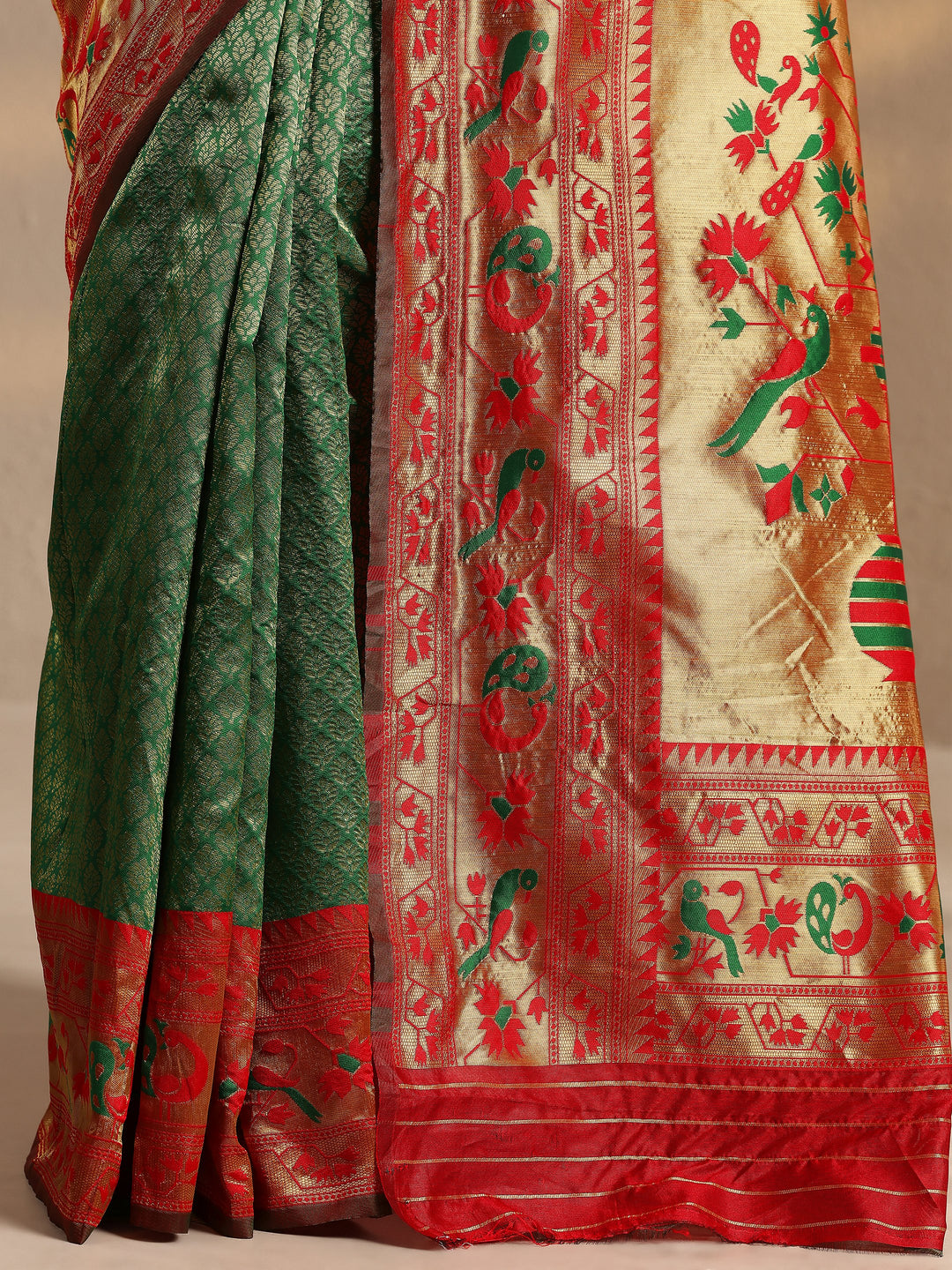  Green Woven Design Silk Blend Banarasi Saree With Unstitched Blouse Piece 