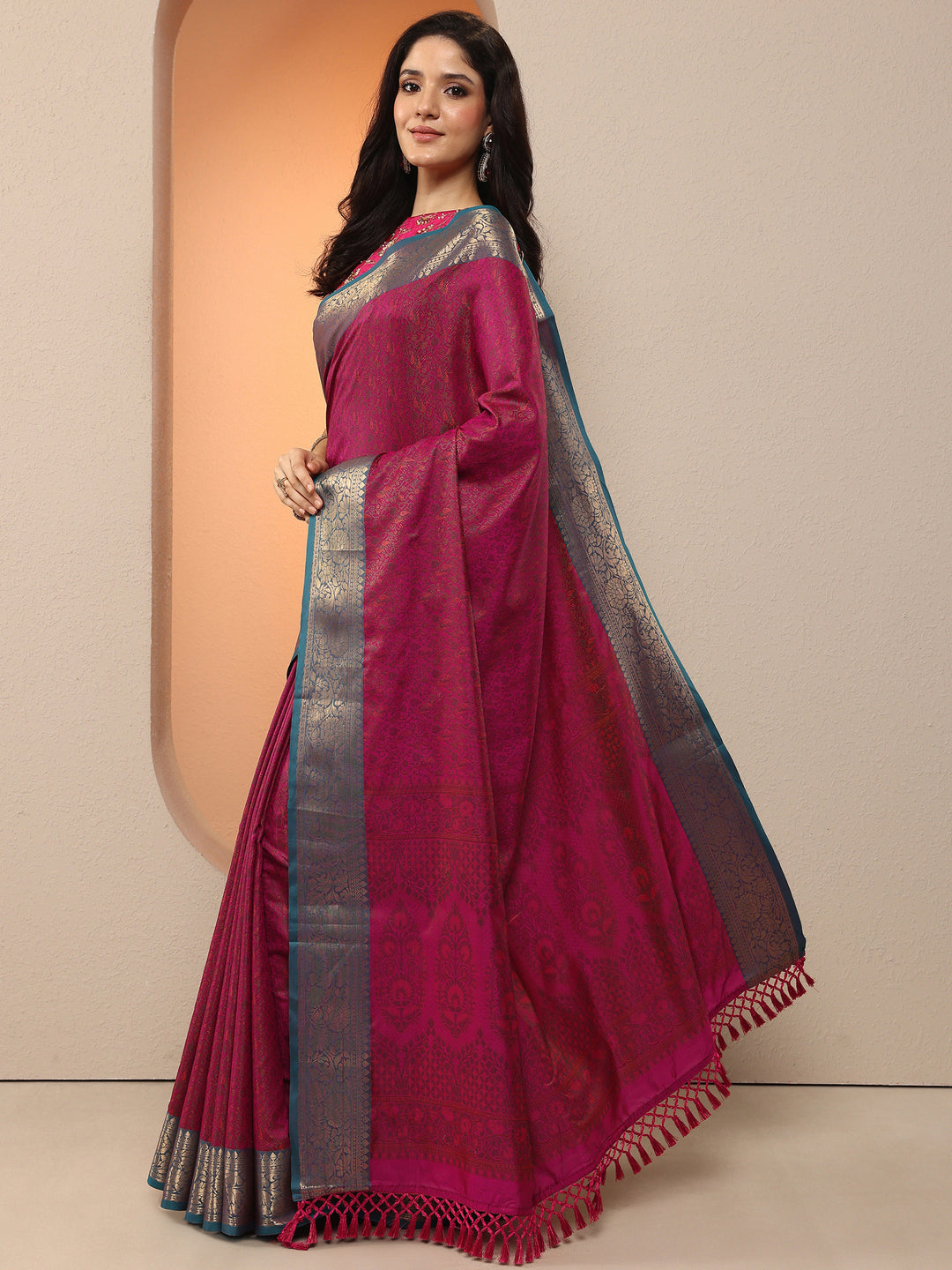  Magenta Woven Design Silk Blend Saree With Unstitched Blouse Piece 