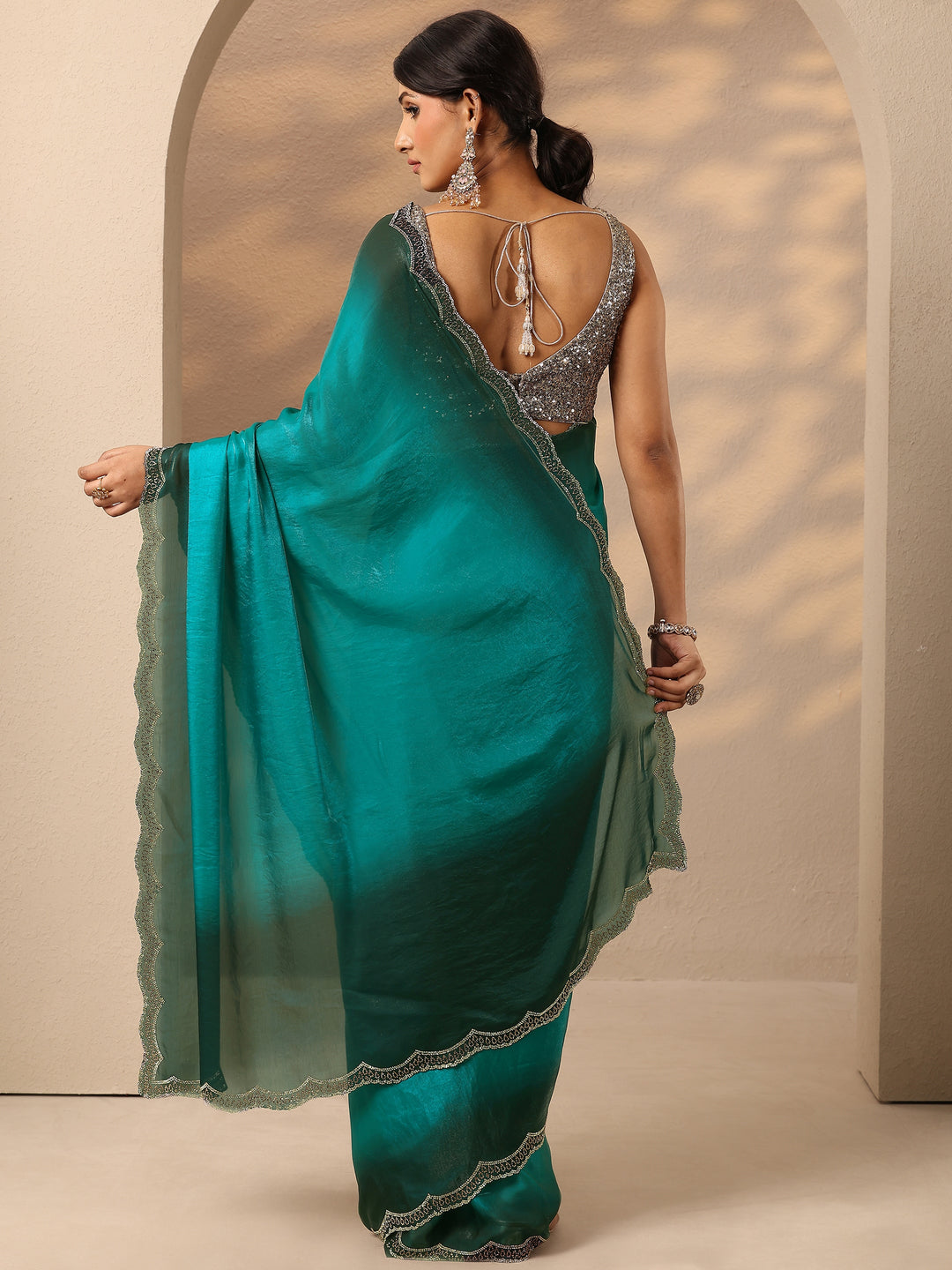  Teal Solid Silk Blend Saree With Unstitched Blouse Piece 