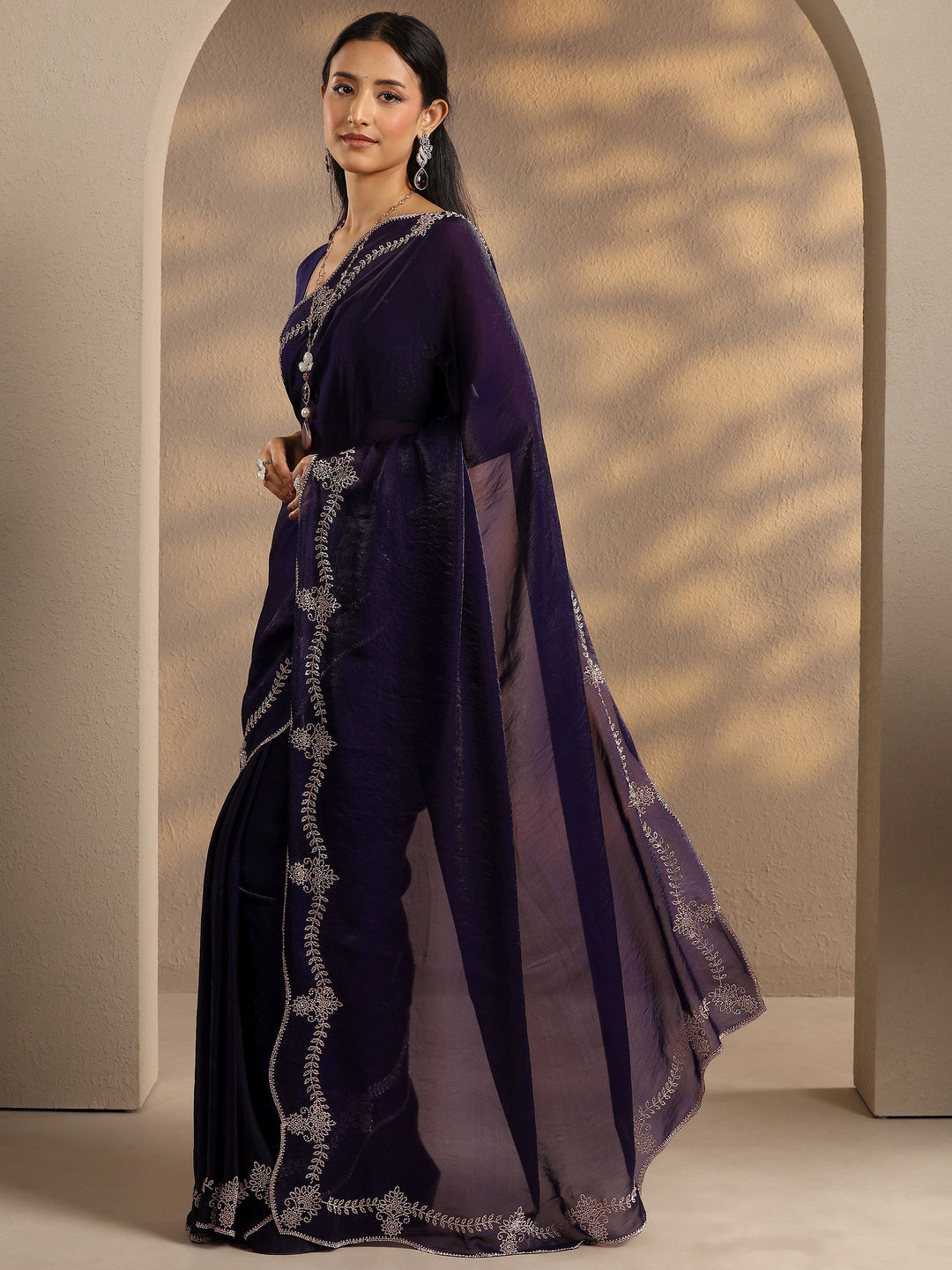  Purple Solid Silk Blend Saree With Unstitched Blouse Piece 