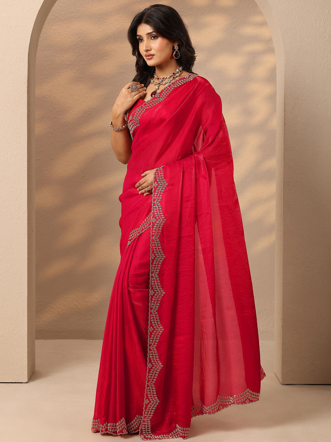  Red Solid Silk Blend Saree With Unstitched Blouse Piece 
