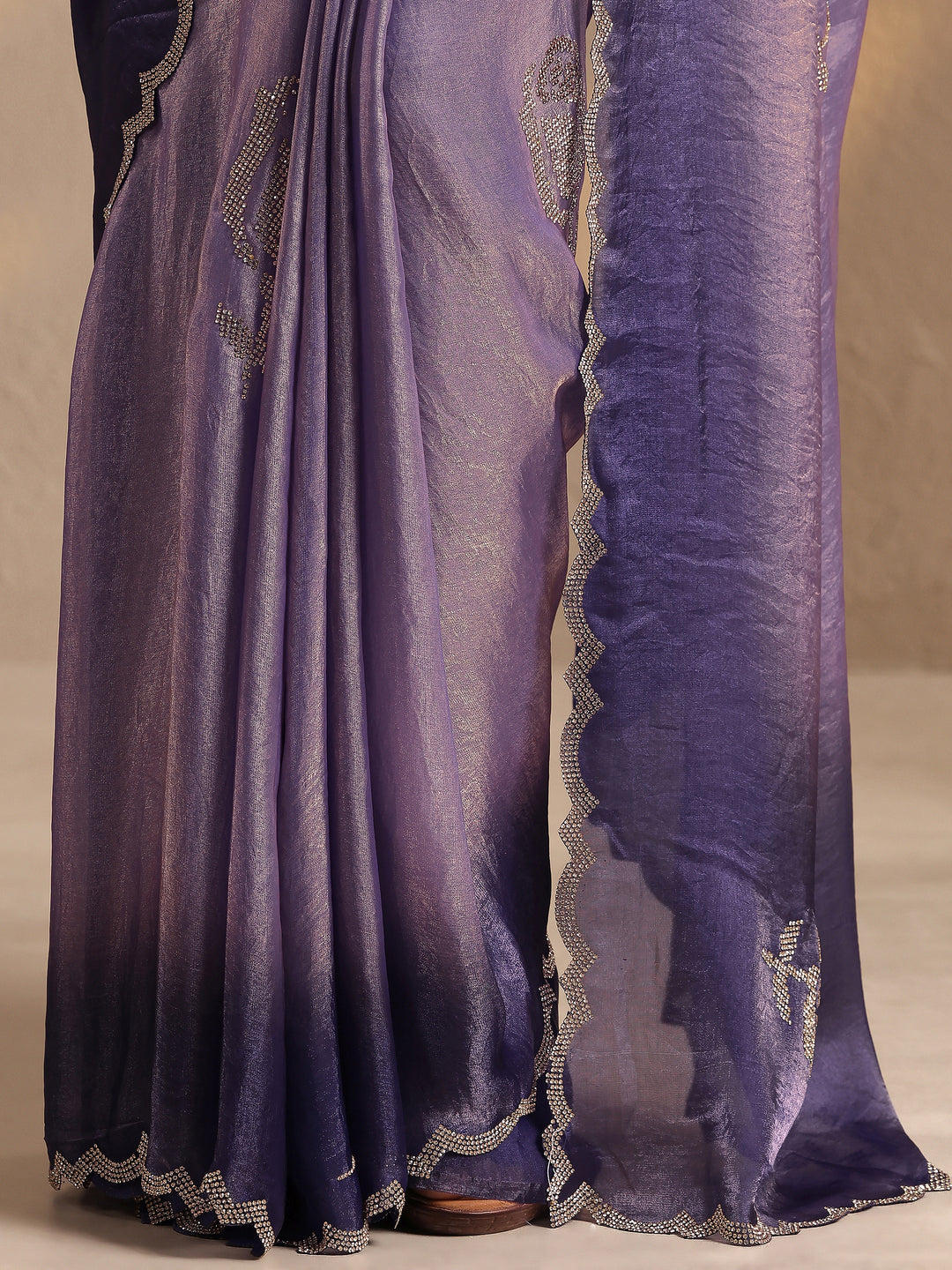  Lavender Embellished Silk Blend Saree With Unstitched Blouse Piece 