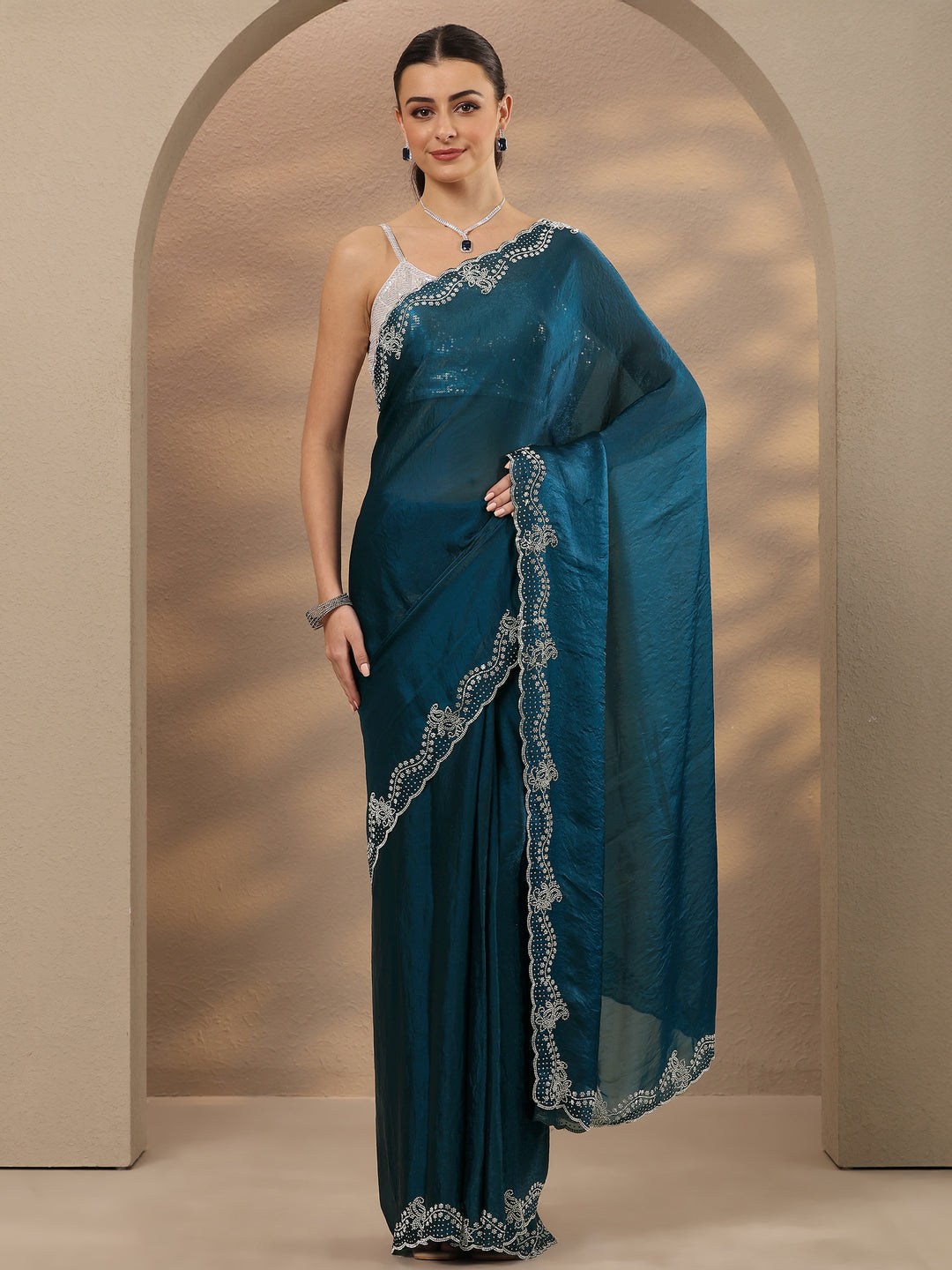  Blue Solid Silk Blend Saree With Unstitched Blouse Piece 