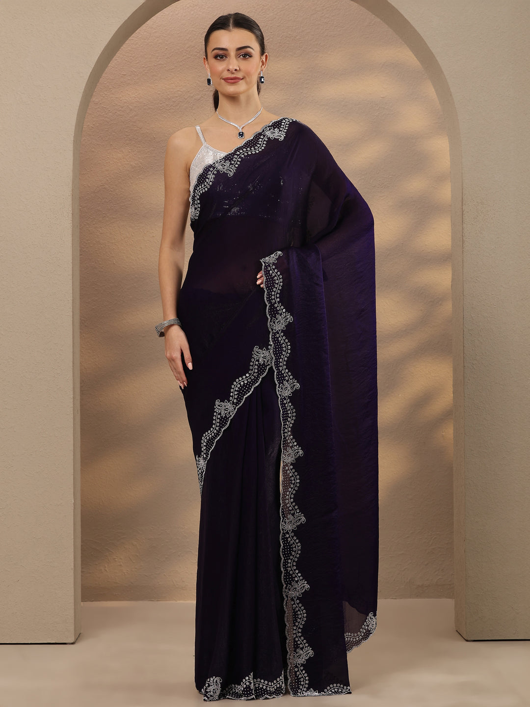  Purple Solid Silk Blend Saree With Unstitched Blouse Piece 