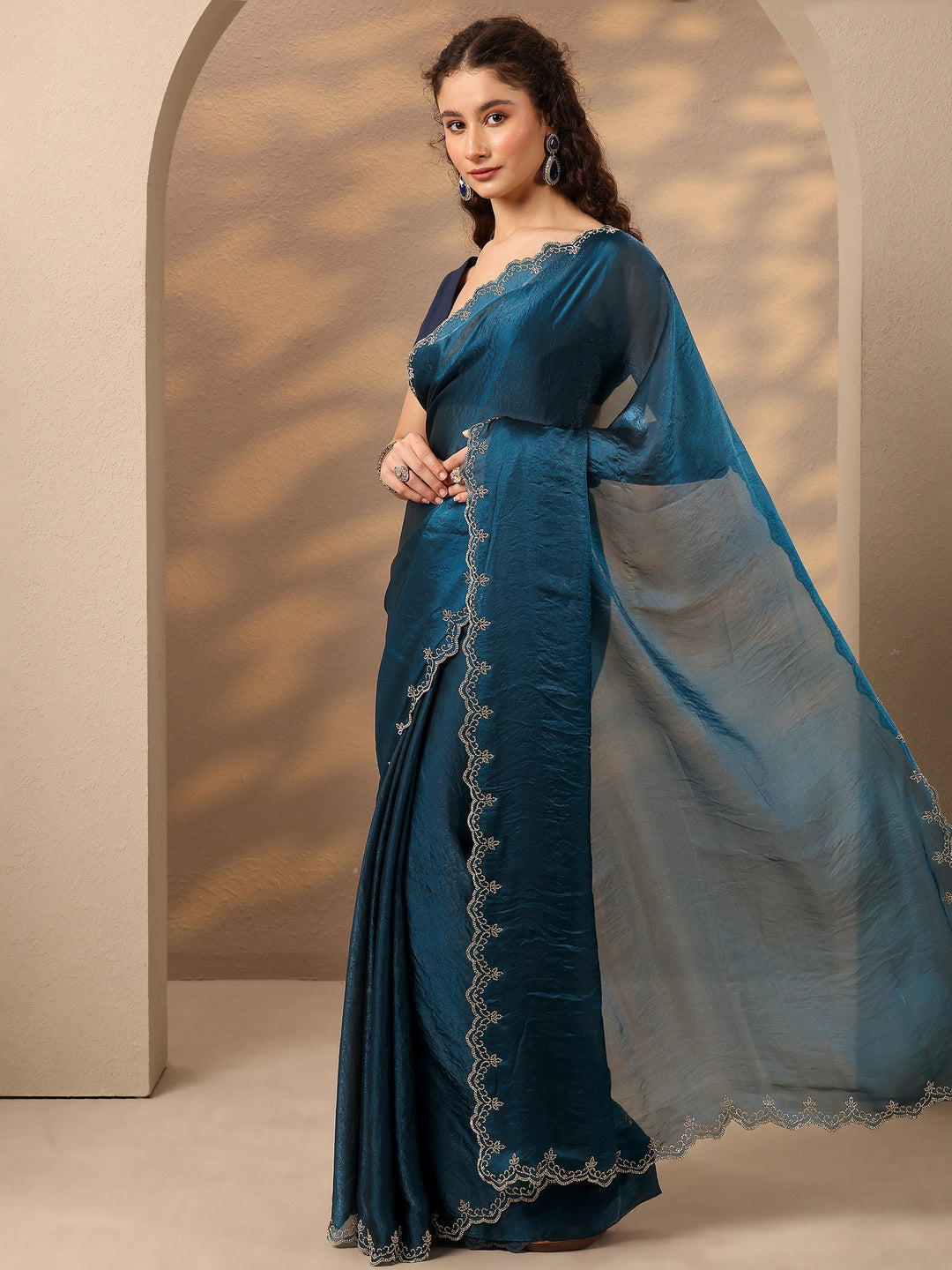  Blue Solid Silk Blend Saree With Unstitched Blouse Piece 