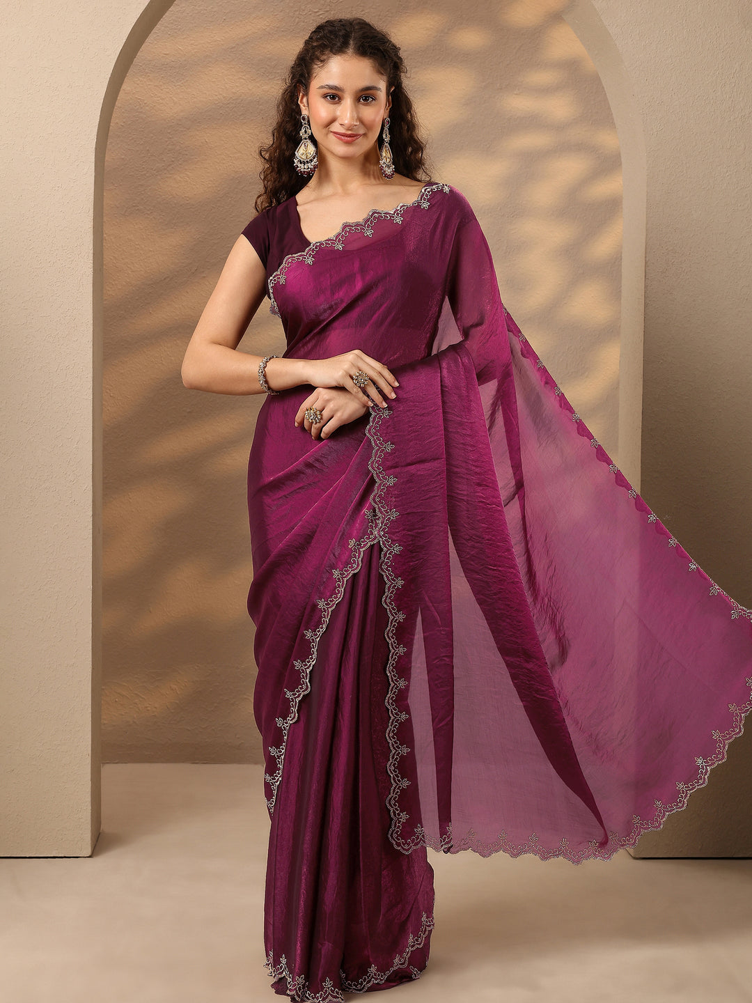  Magenta Solid Silk Blend Saree With Unstitched Blouse Piece 