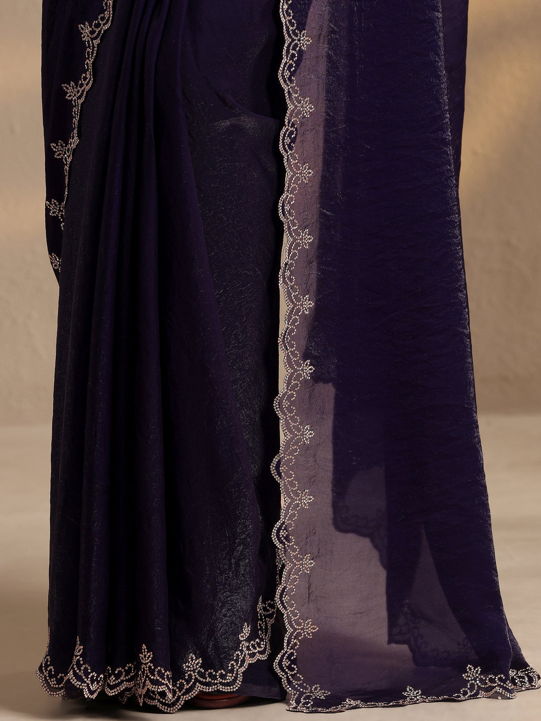  Purple Solid Silk Blend Saree With Unstitched Blouse Piece 