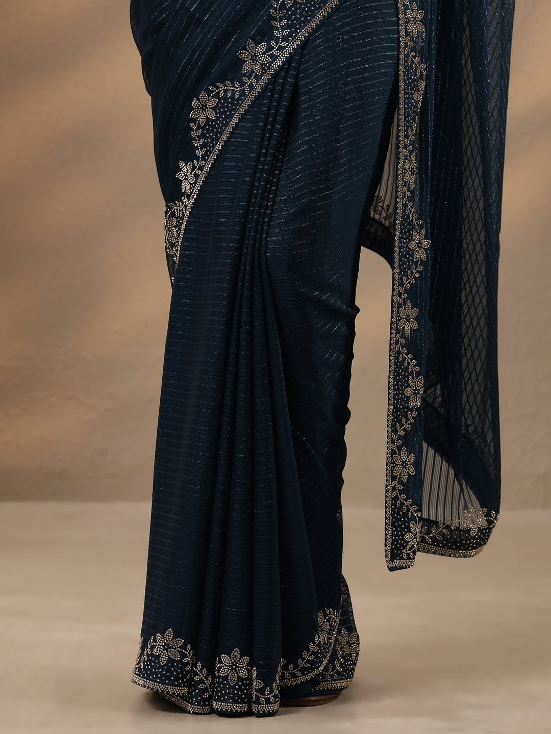  Navy Blue Embellished Georgette Saree With Unstitched Blouse Piece 