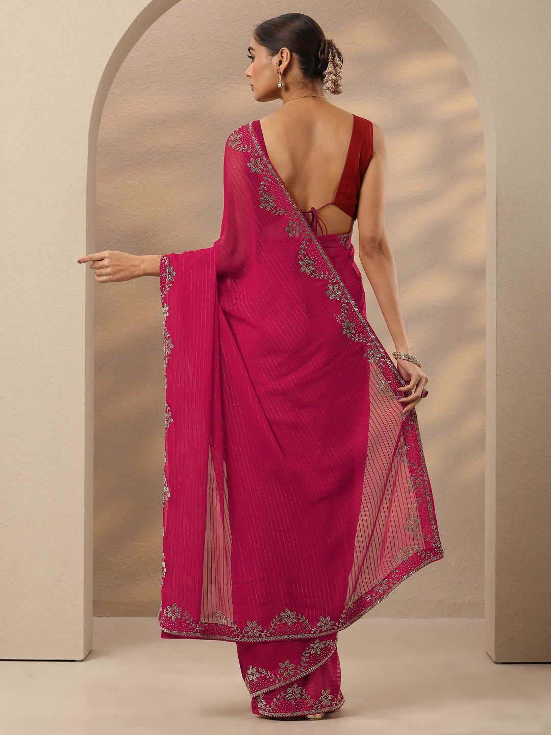  Red Embellished Georgette Saree With Unstitched Blouse Piece 