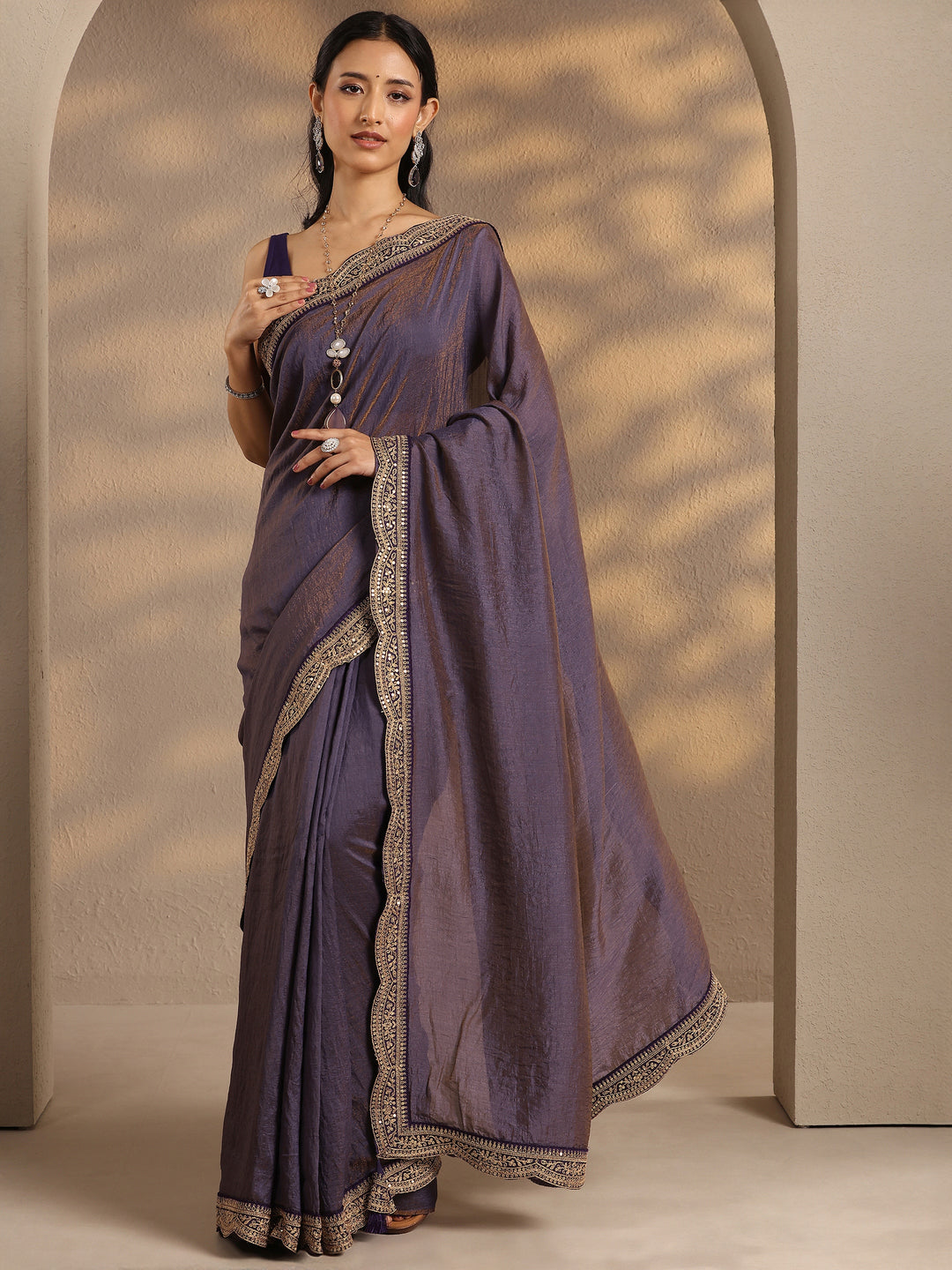  Lavender Solid Silk Blend Saree With Unstitched Blouse Piece 