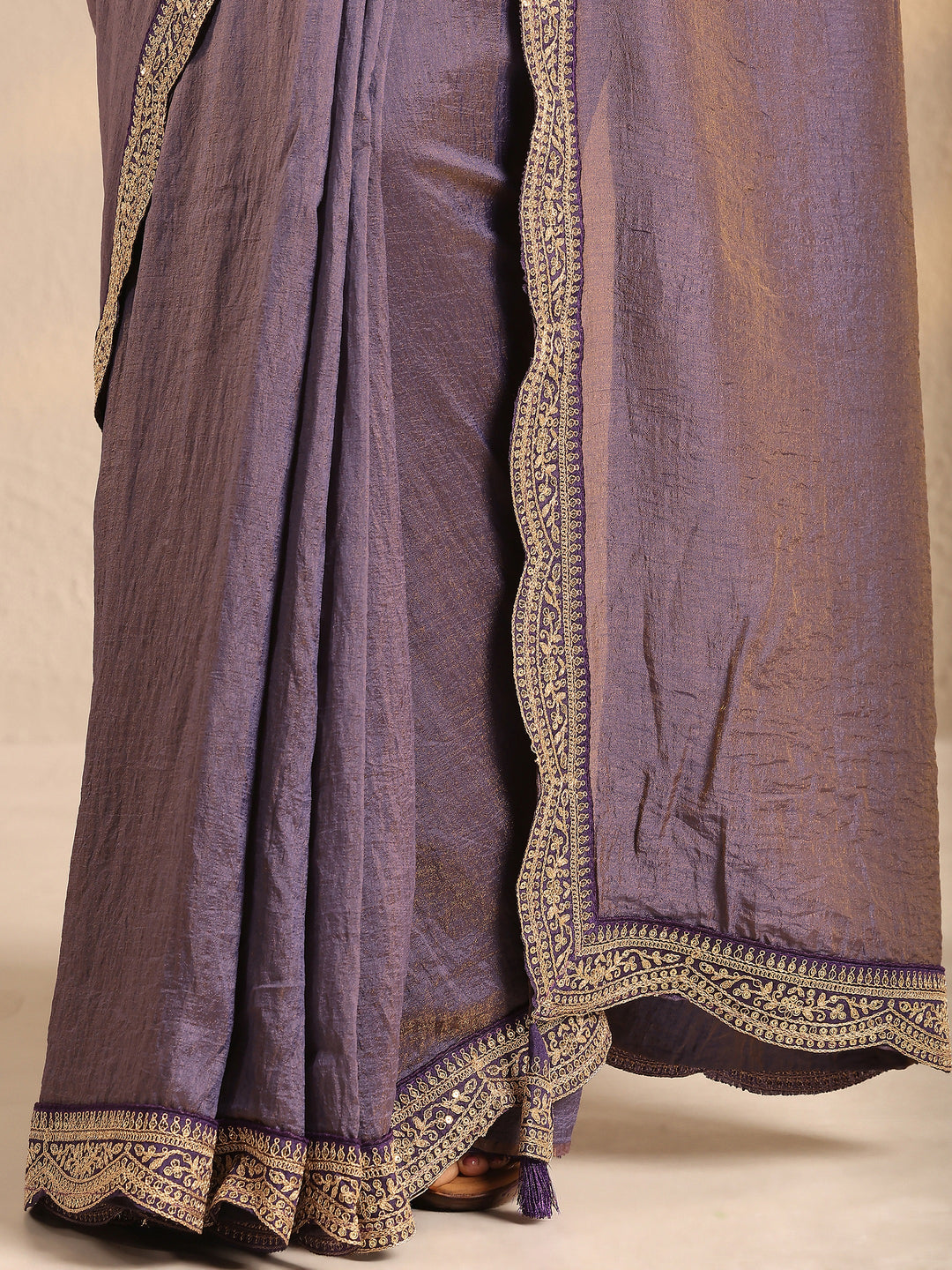  Lavender Solid Silk Blend Saree With Unstitched Blouse Piece 