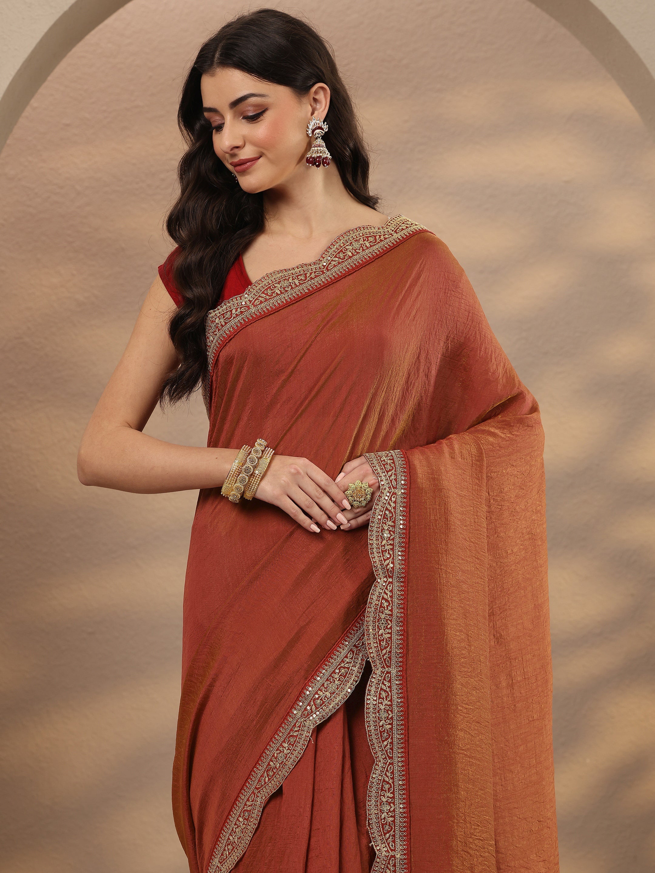 Rust Solid Silk Blend Saree With Unstitched Blouse Piece-image-19
