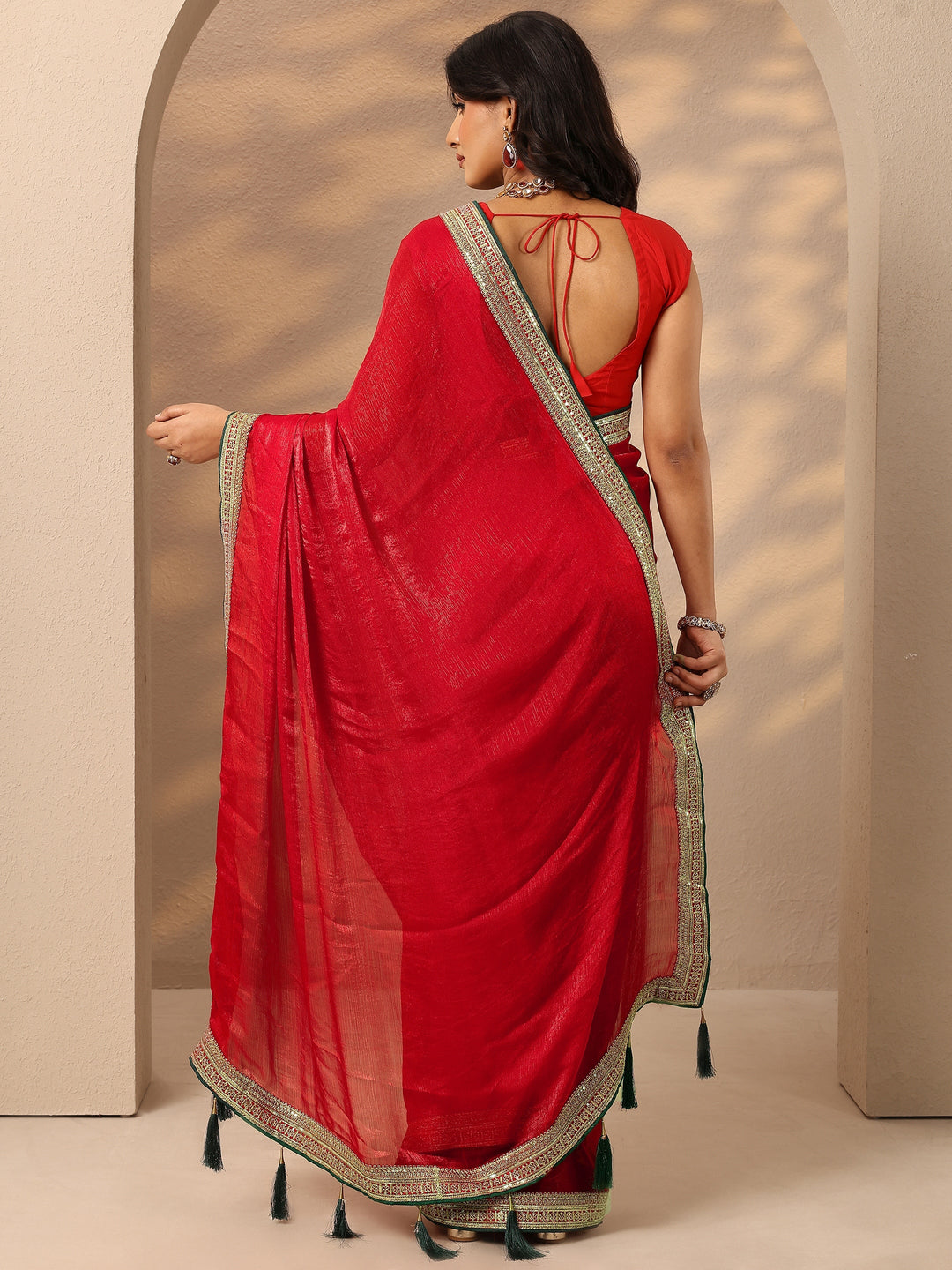  Red Solid Silk Blend Saree With Unstitched Blouse Piece 