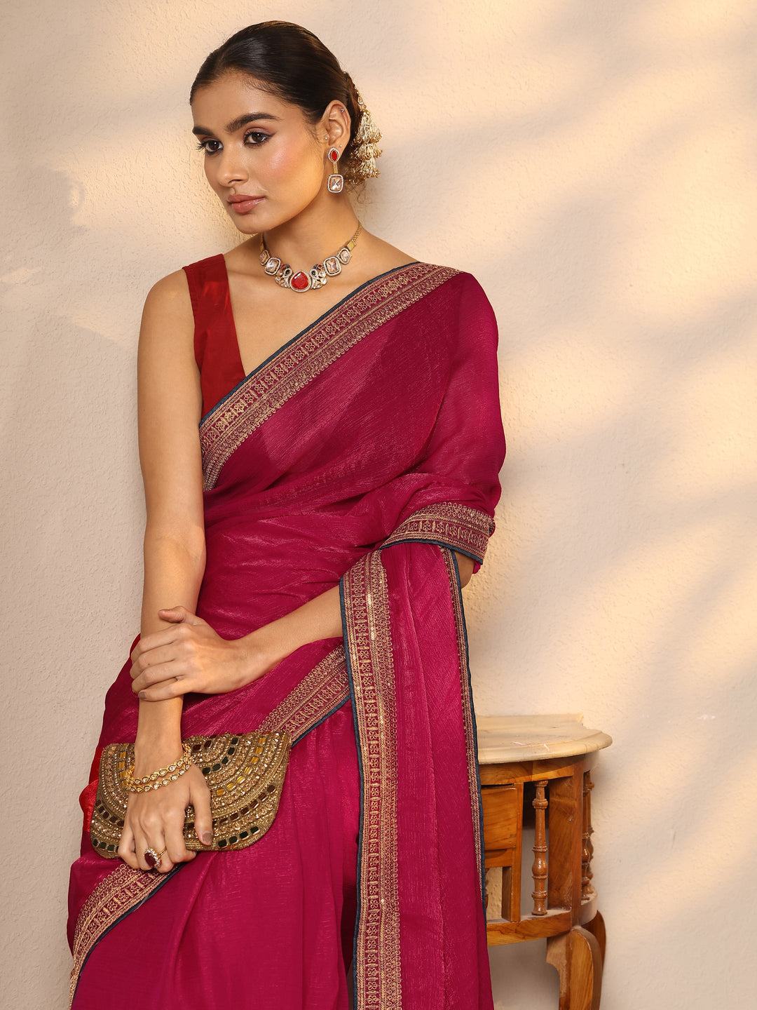 Pink Solid Silk Blend Saree With Unstitched Blouse Piece