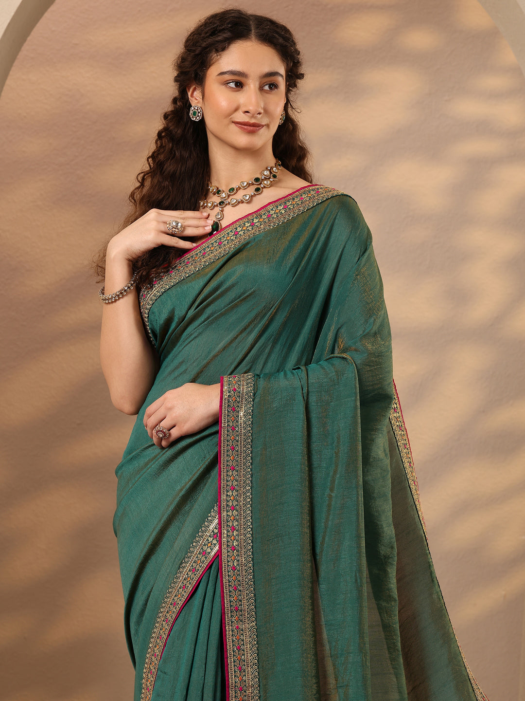  Green Solid Silk Blend Saree With Unstitched Blouse Piece 