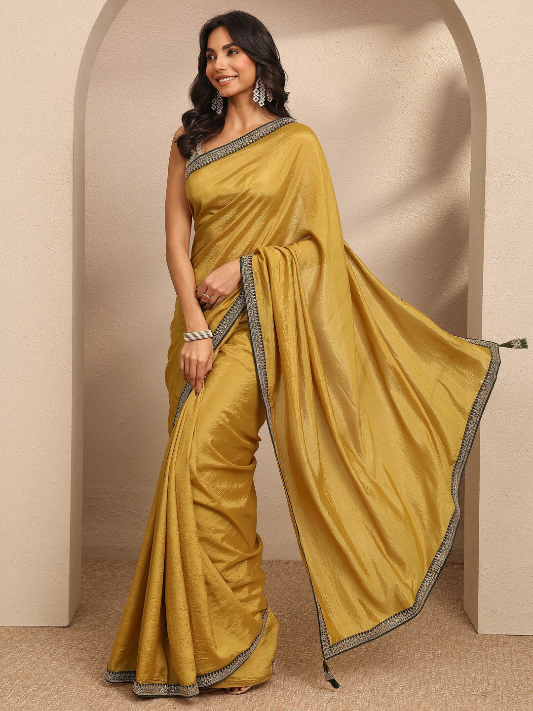  Yellow Solid Silk Blend Saree With Unstitched Blouse Piece 