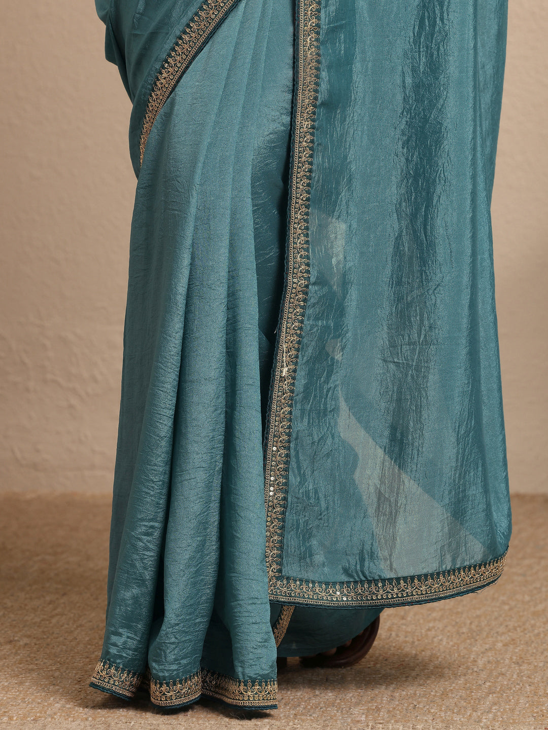  Blue Solid Silk Blend Saree With Unstitched Blouse Piece 