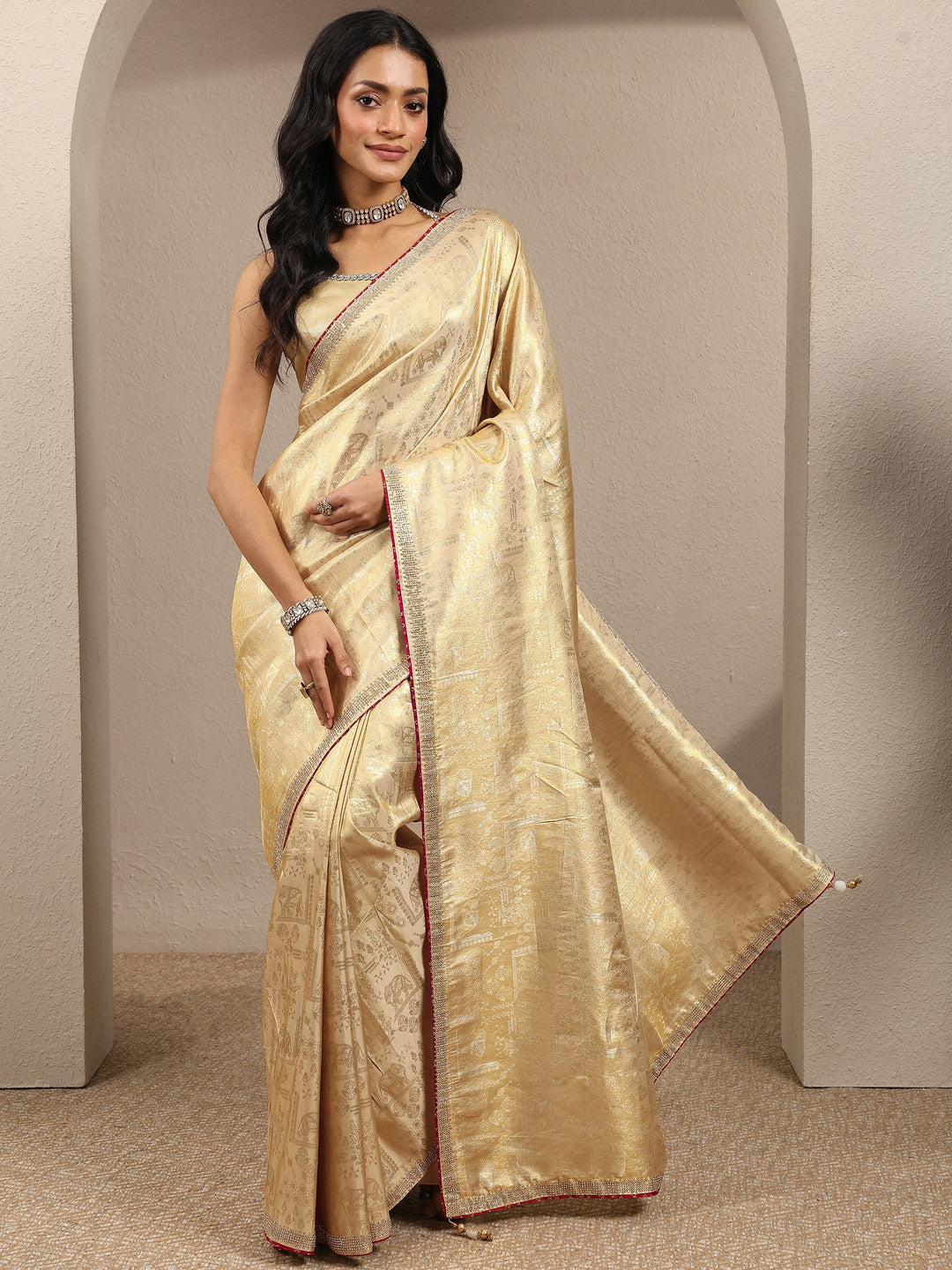  Gold Woven Design Banarsi Silk Blend Saree With Unstitched Blouse Piece 