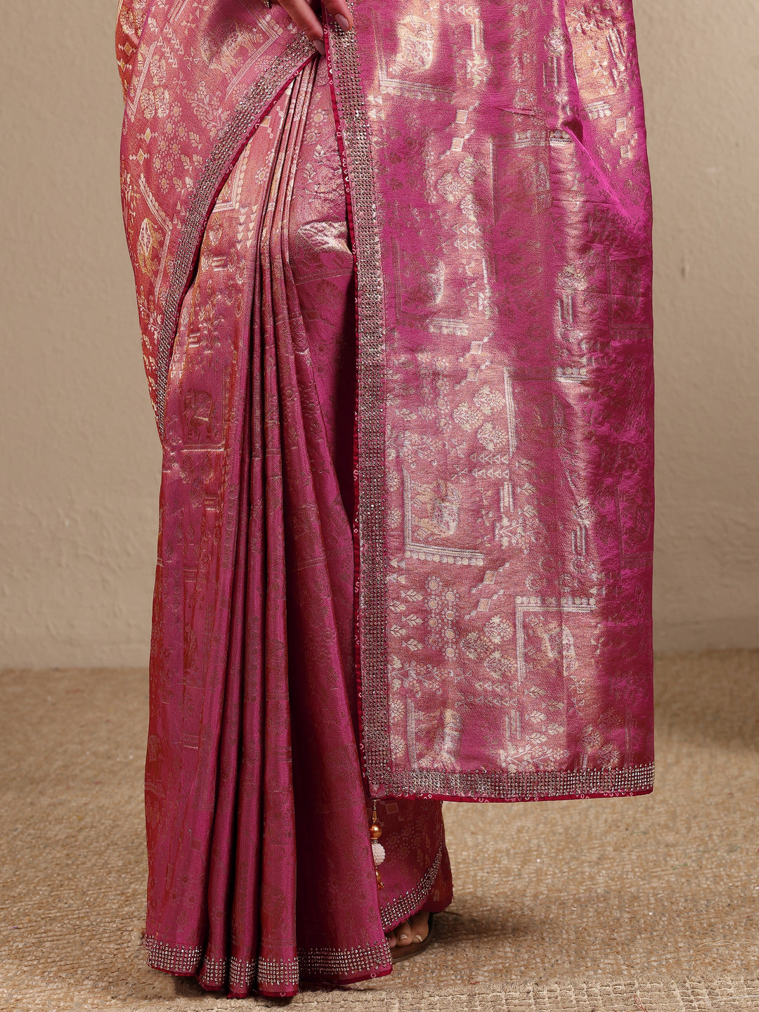  Pink Woven Design Banarsi Silk Blend Saree With Unstitched Blouse Piece 