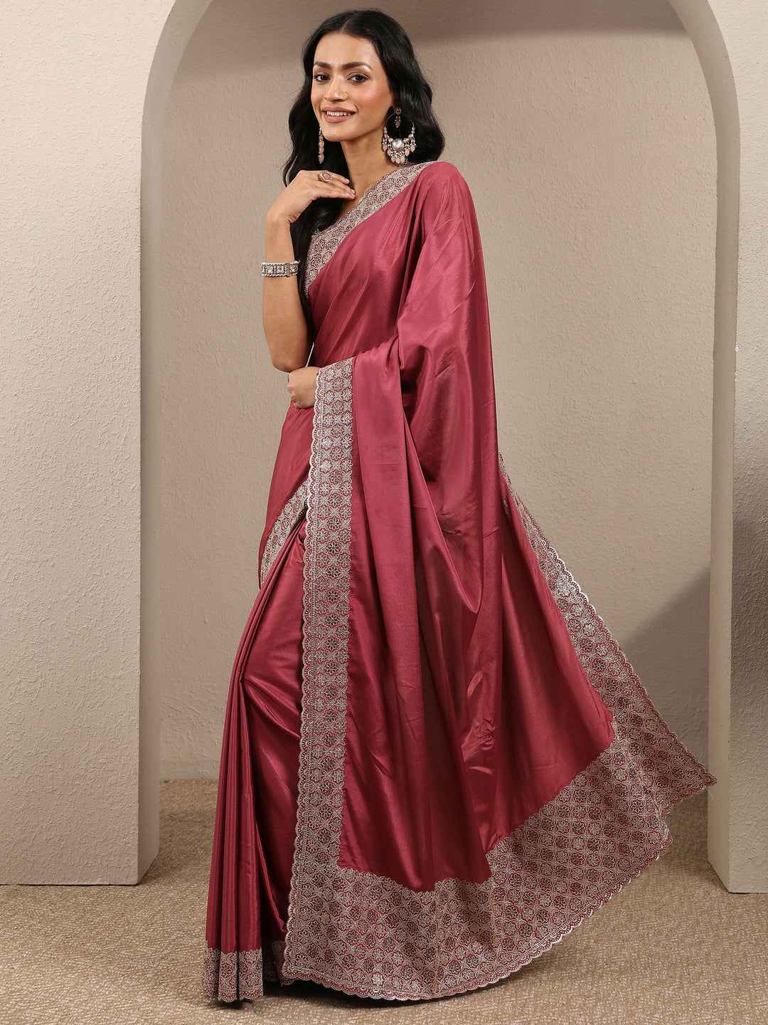  Mauve Solid Silk Blend Saree With Unstitched Blouse Piece 