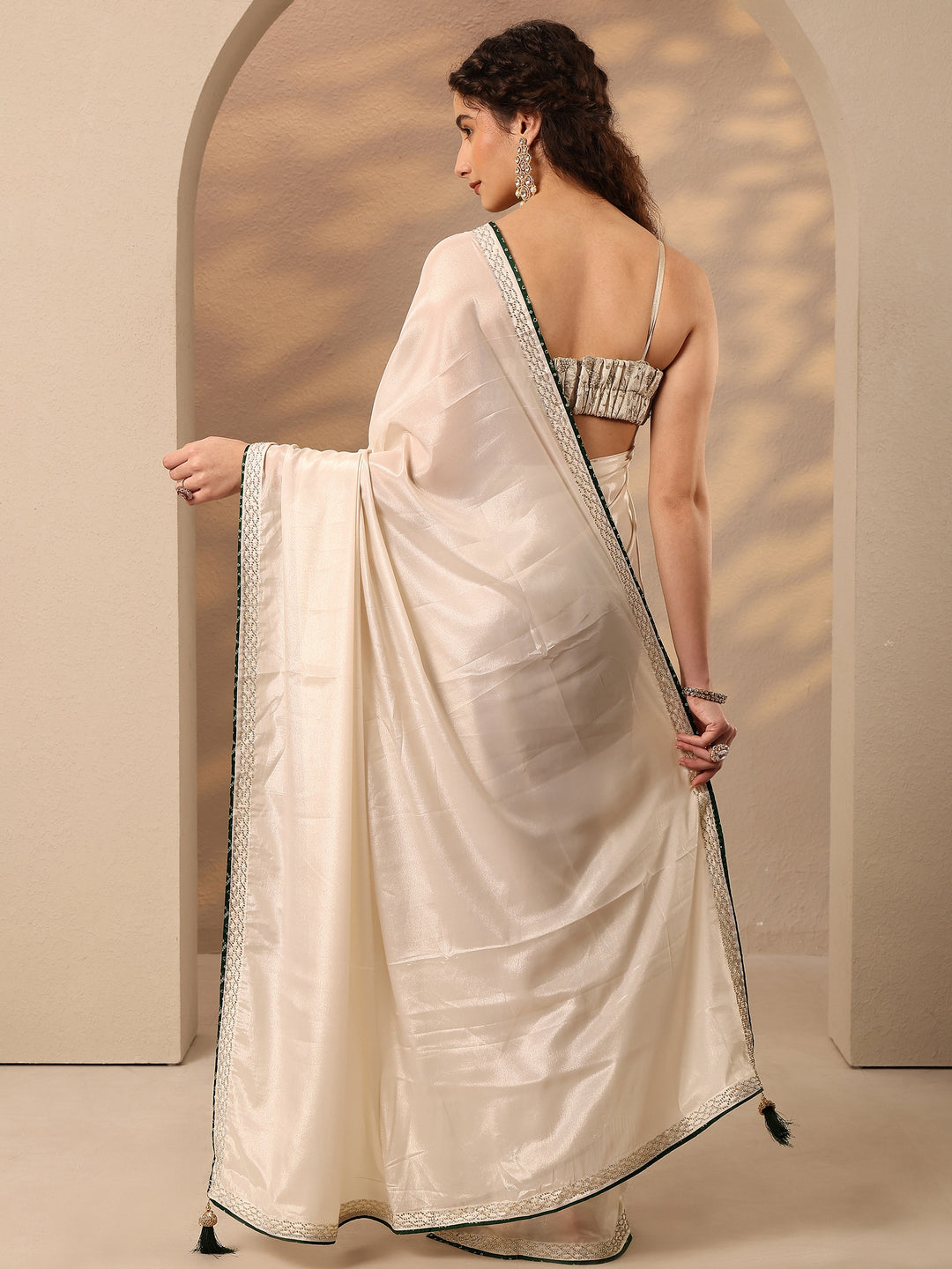 Cream Solid Silk Blend Saree With Unstitched Blouse Piece 