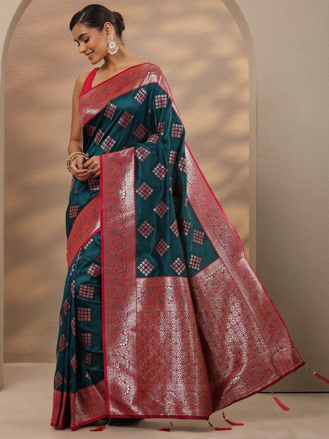  Blue Geometric Woven Design Silk Blend Saree With Unstitched Blouse Piece 