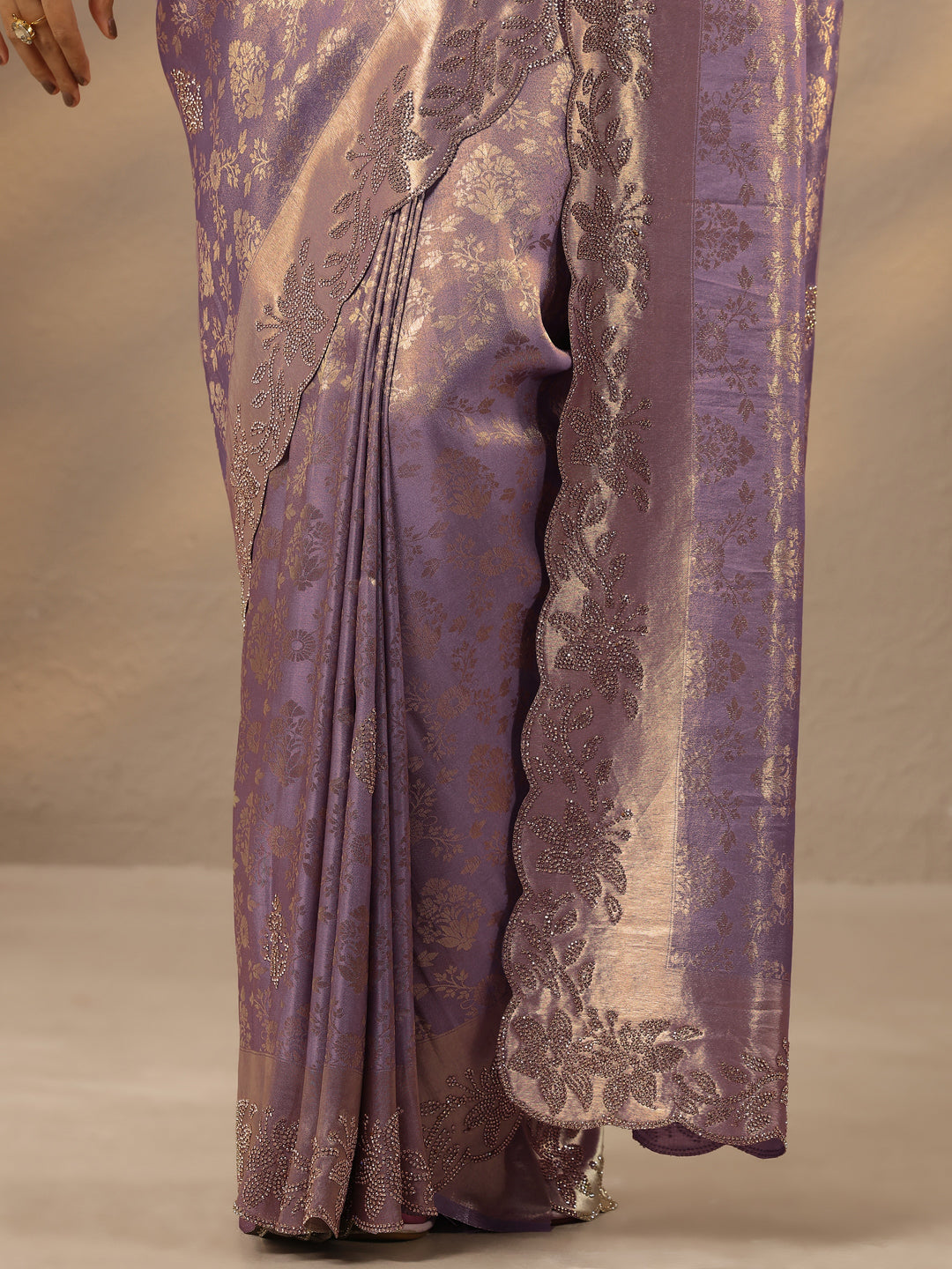  Lavender Woven Design Silk Blend Saree With Unstitched Blouse Piece 