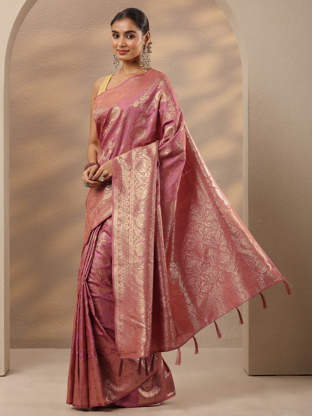  Peach Woven Design Silk Blend Saree With Unstitched Blouse Piece 