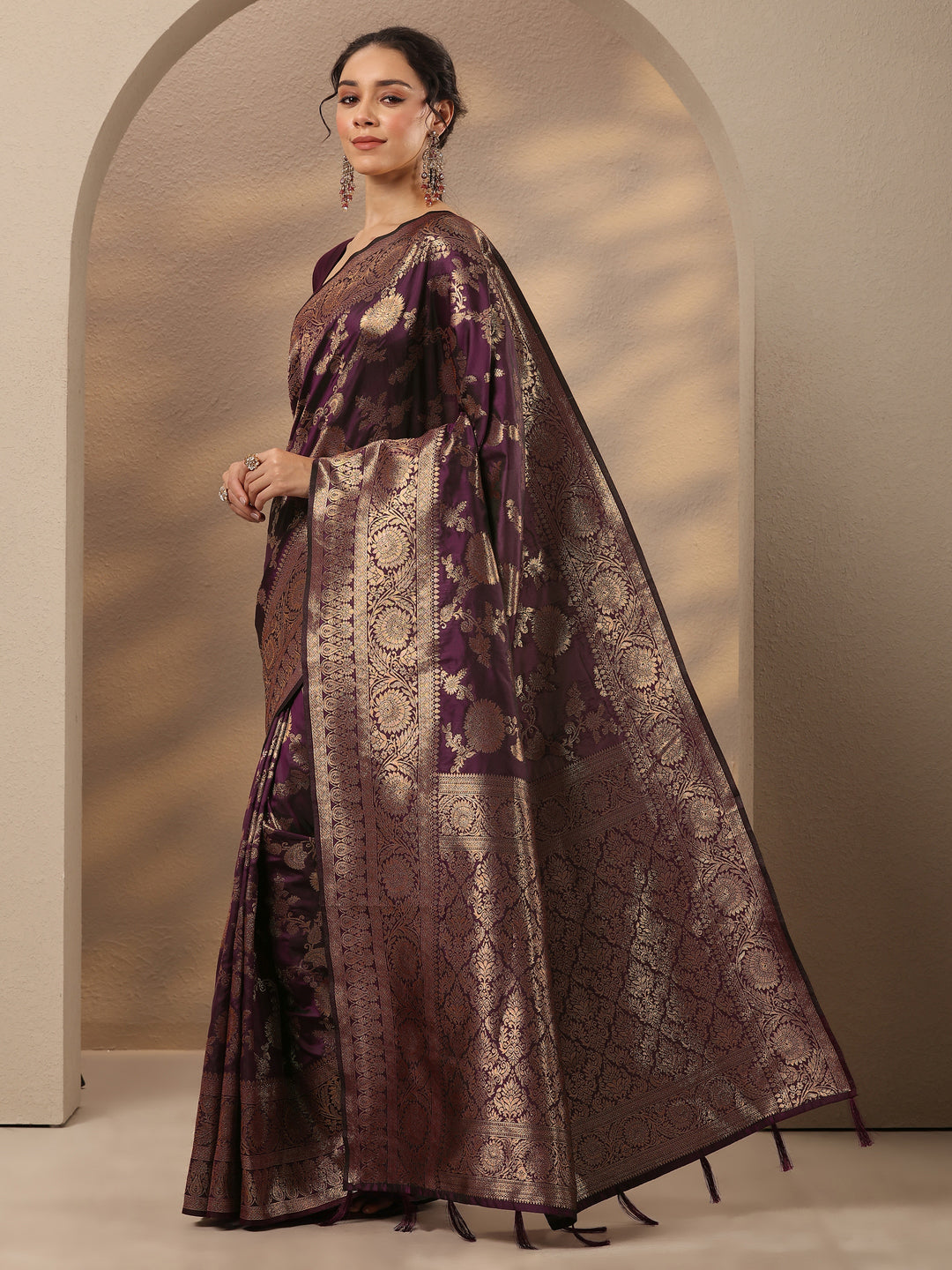  Burgundy Woven Design Silk Blend Saree With Unstitched Blouse Piece 