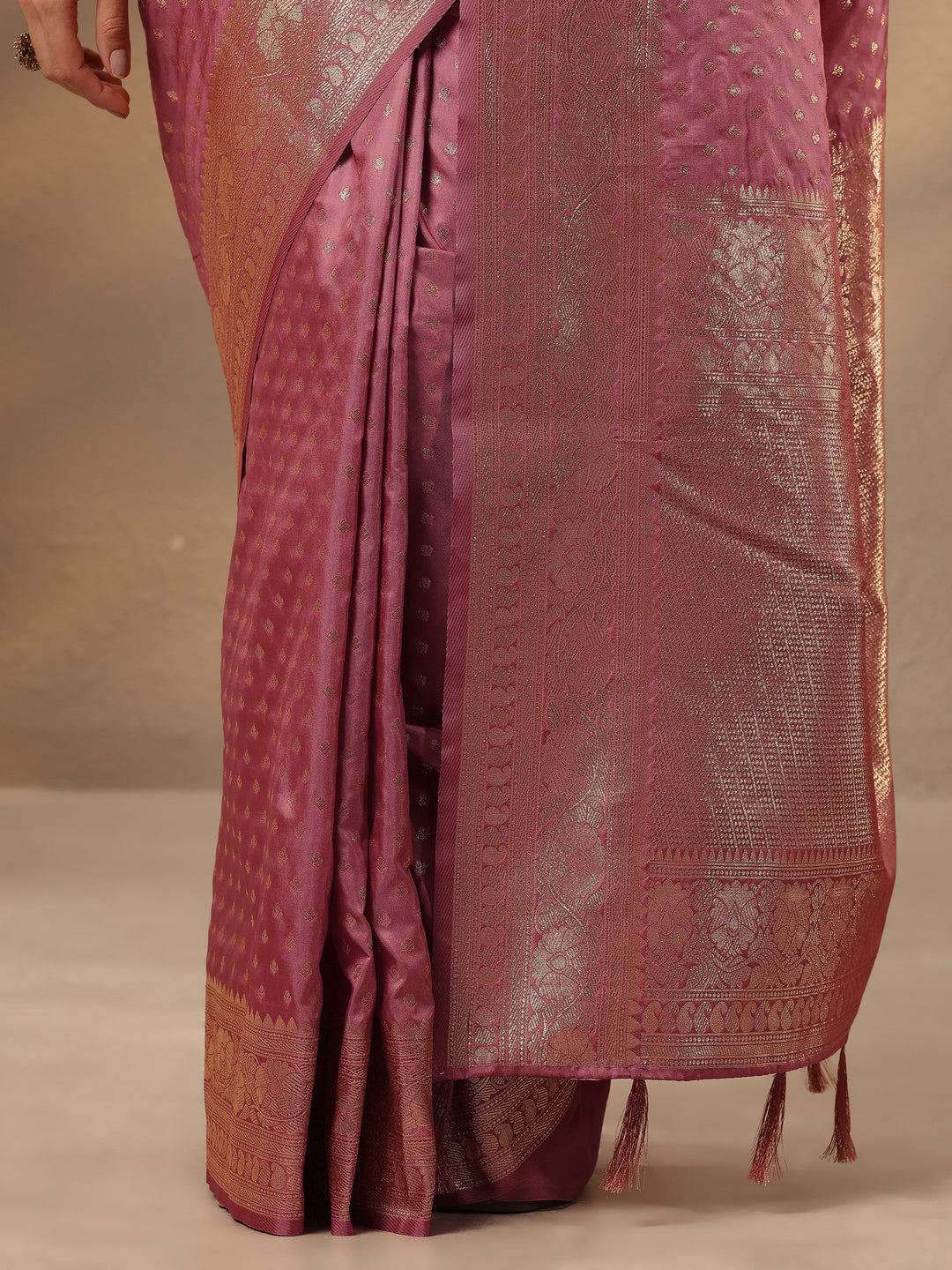  Peach Woven Design Silk Blend Saree With Unstitched Blouse Piece 