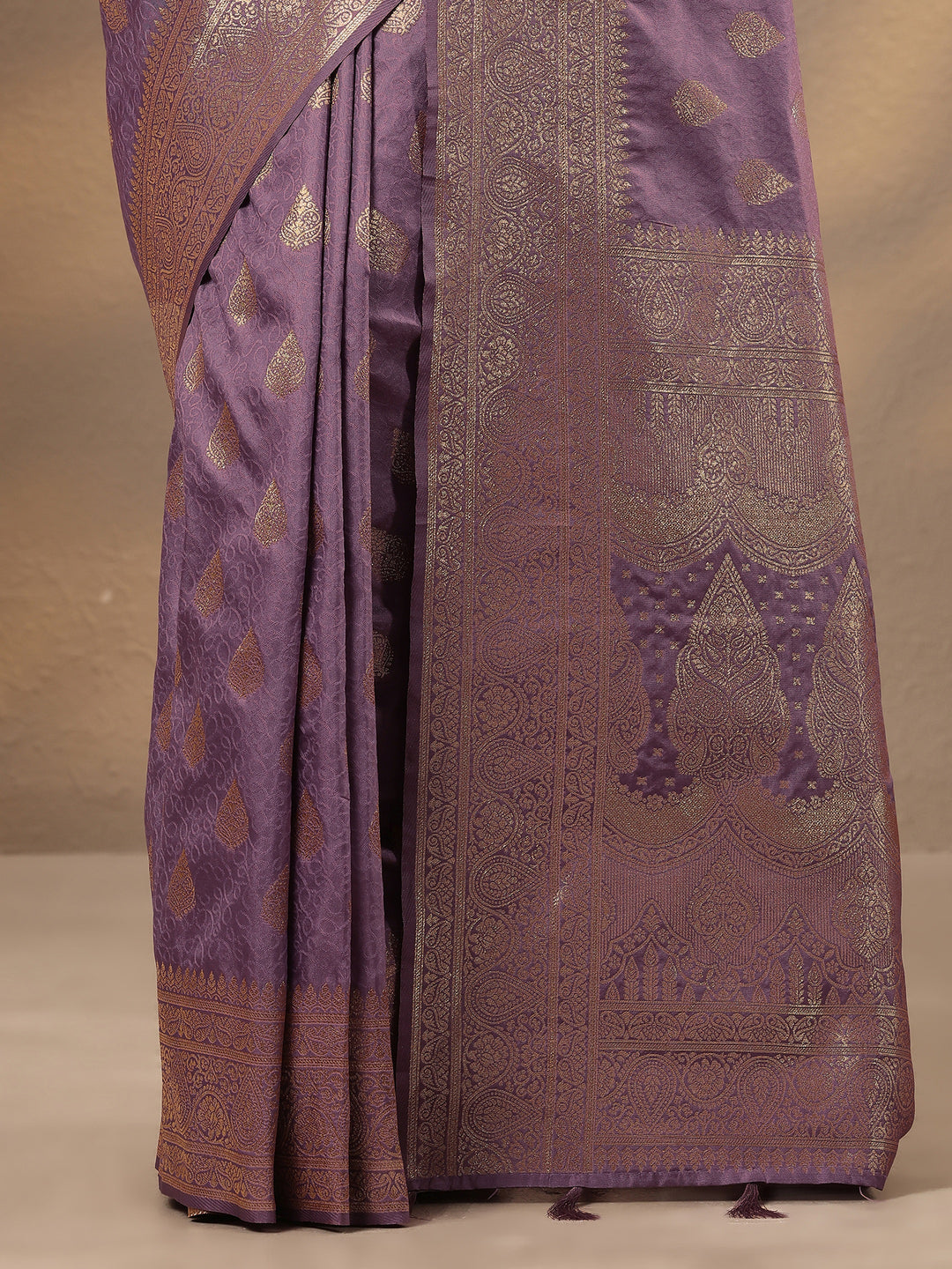  Lavender Woven Design Silk Blend Saree With Unstitched Blouse Piece 