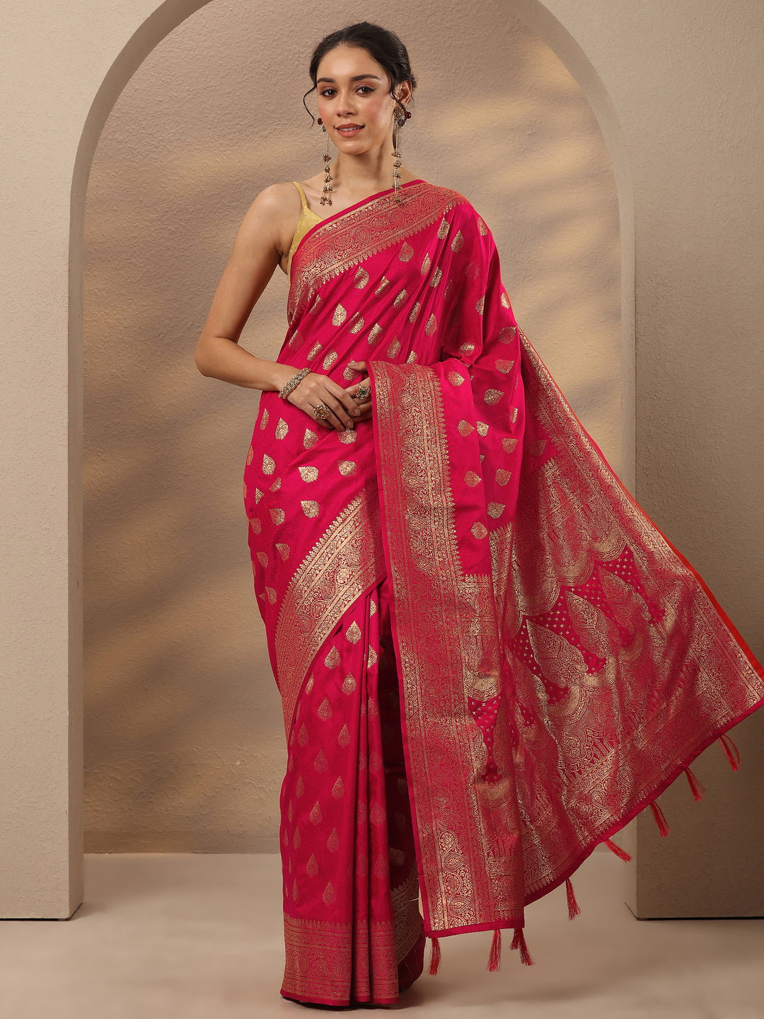  Red Woven Design Silk Blend Saree With Unstitched Blouse Piece 