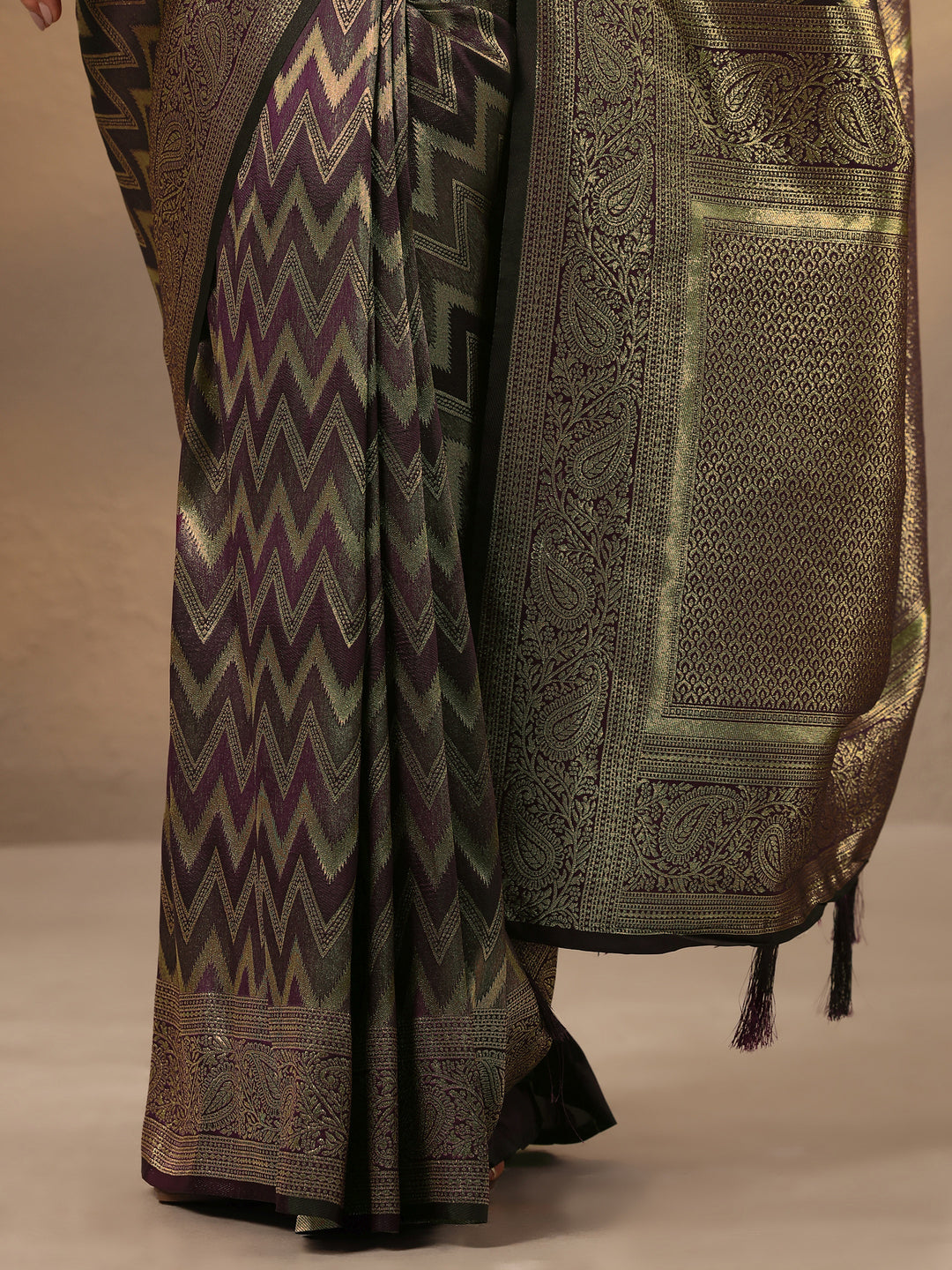  Burgundy Chevron Woven Design Silk Blend Saree With Unstitched Blouse Piece 