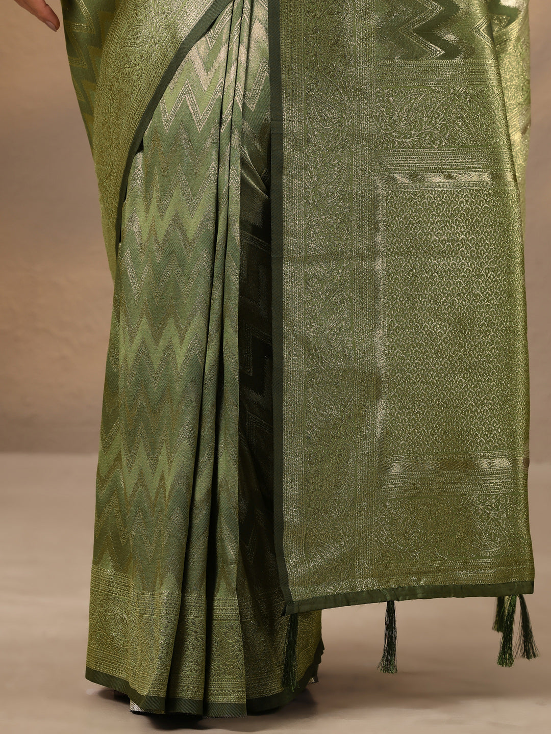  Green Chevron Woven Design Silk Blend Saree With Unstitched Blouse Piece 