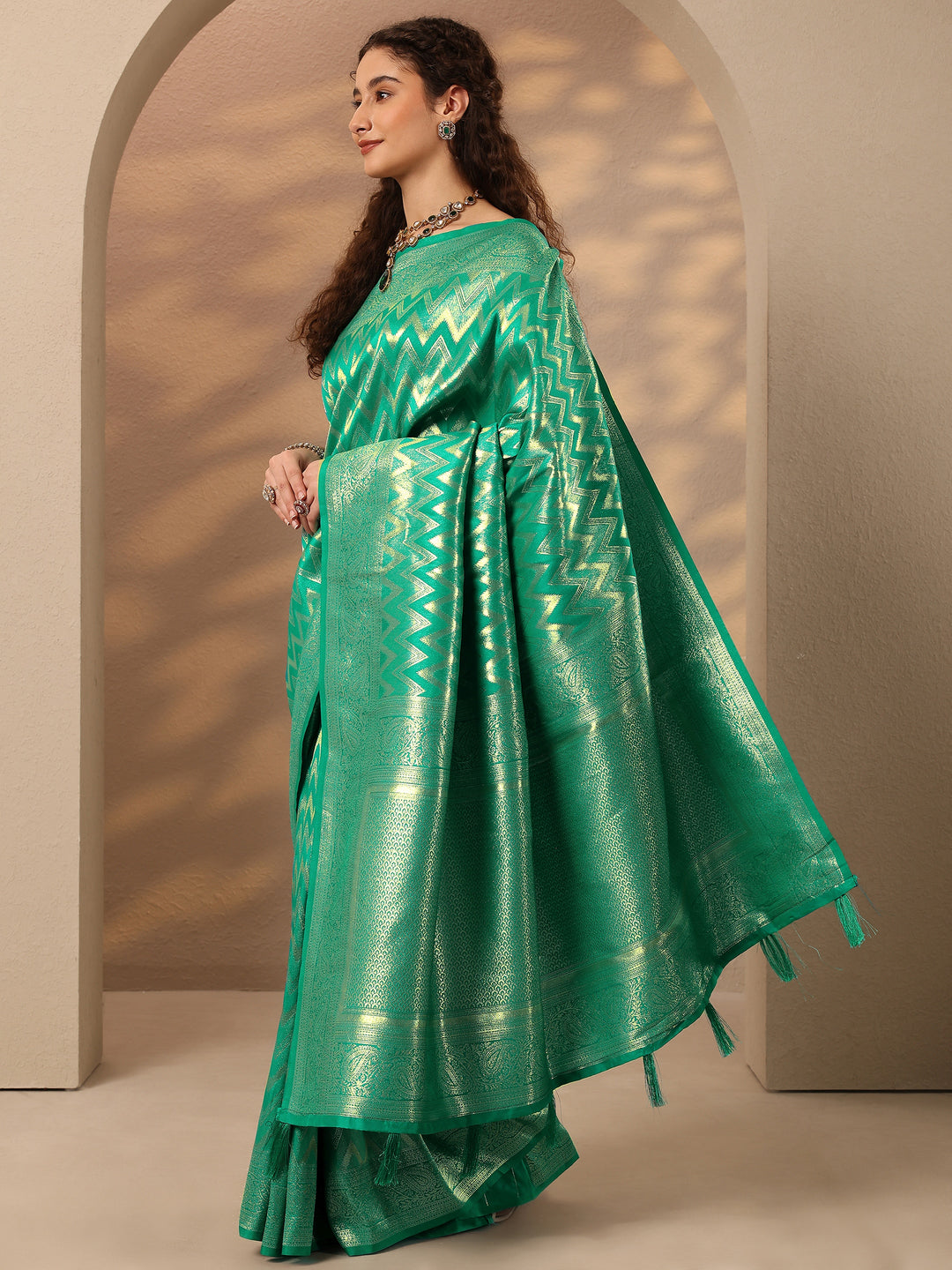  Green Chevron Woven Design Silk Blend Saree With Unstitched Blouse Piece 