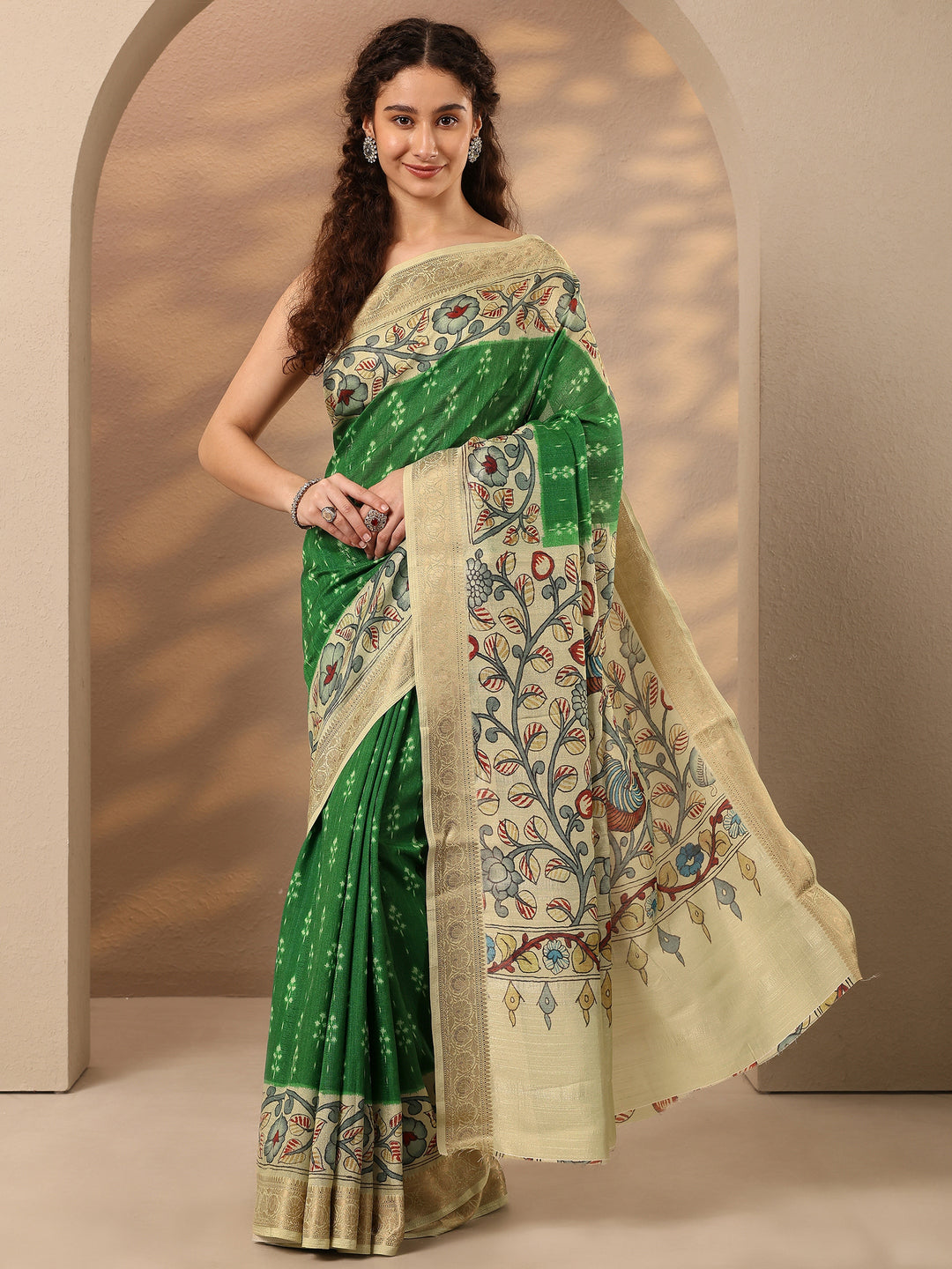  Green Printed Silk Blend Saree With Unstitched Blouse Piece 