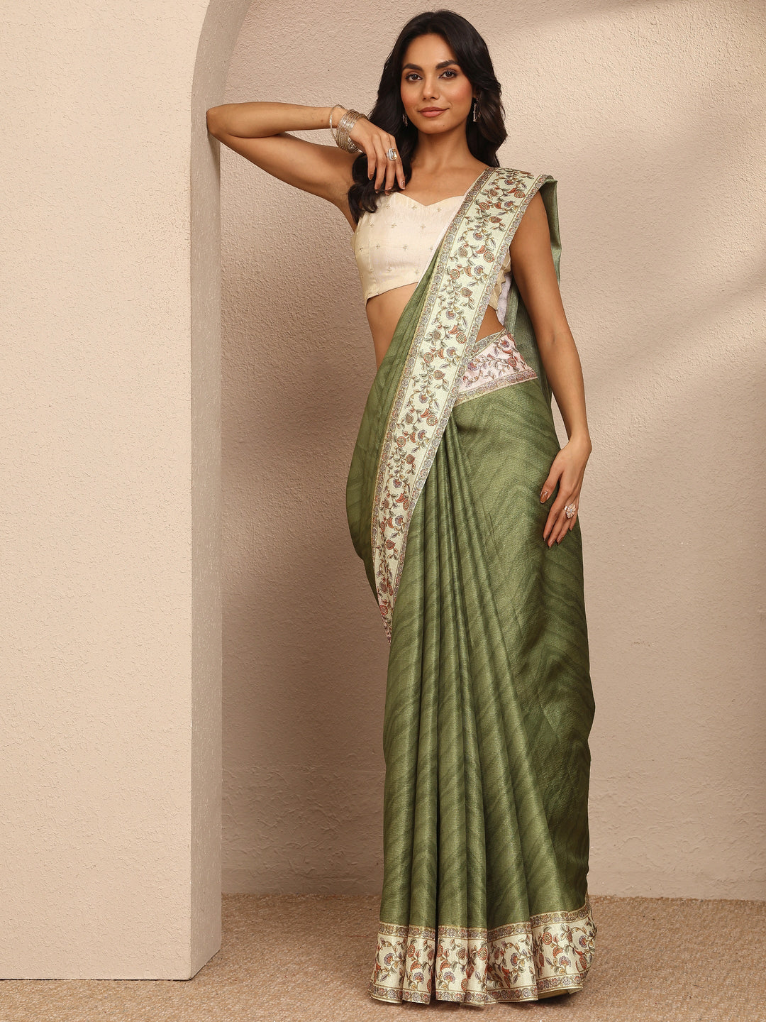  Green Leheriya Printed Silk Blend Saree With Unstitched Blouse Piece 