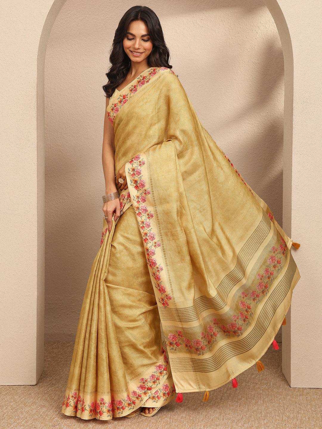  Gold Printed Silk Blend Saree With Unstitched Blouse Piece 