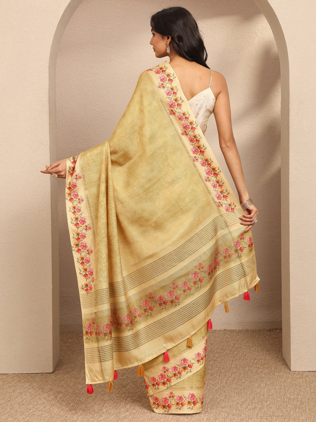  Gold Printed Silk Blend Saree With Unstitched Blouse Piece 