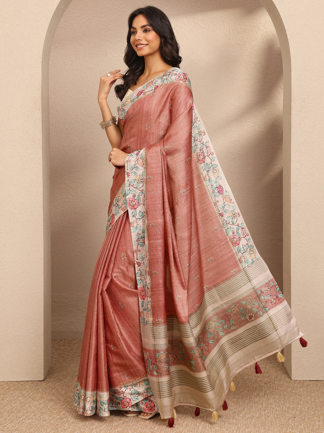 Peach Printed Silk Blend Saree With Unstitched Blouse Piece 