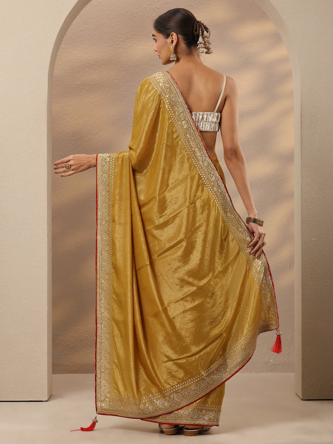  Mustard Embellished Silk Blend Saree With Unstitched Blouse Piece 