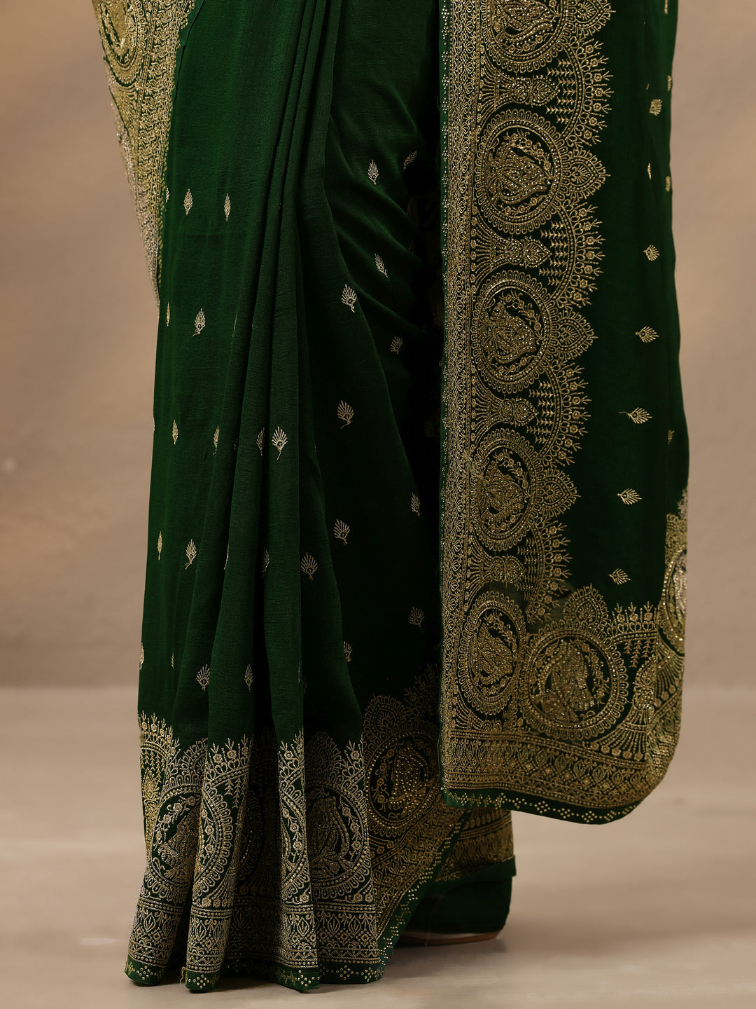  Green Embroidered Georgette Saree With Unstitched Blouse Piece 