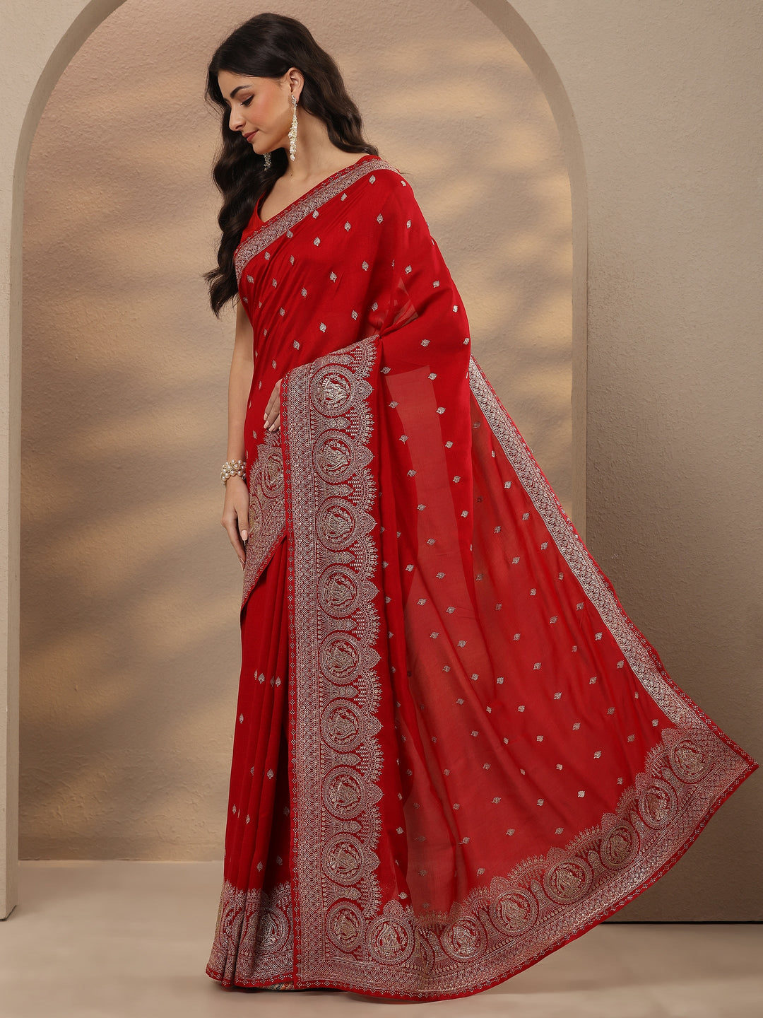  Pink Embroidered Georgette Saree With Unstitched Blouse Piece 
